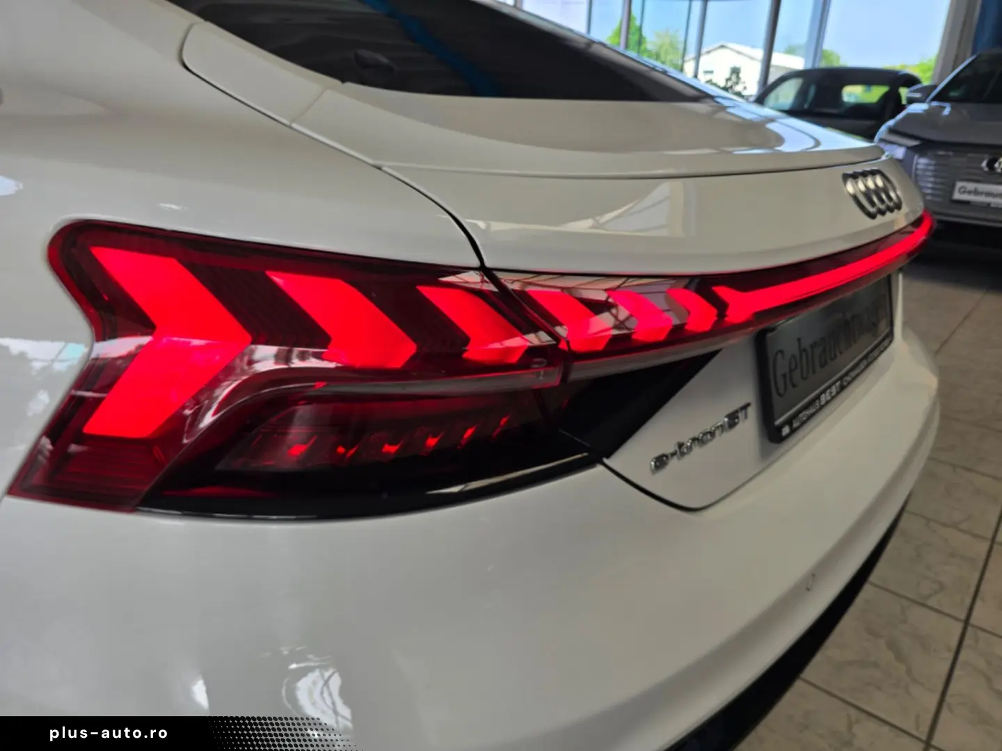 AUDI e-tron GT quattro PANO B&O SOUND AMBIENTAL 20