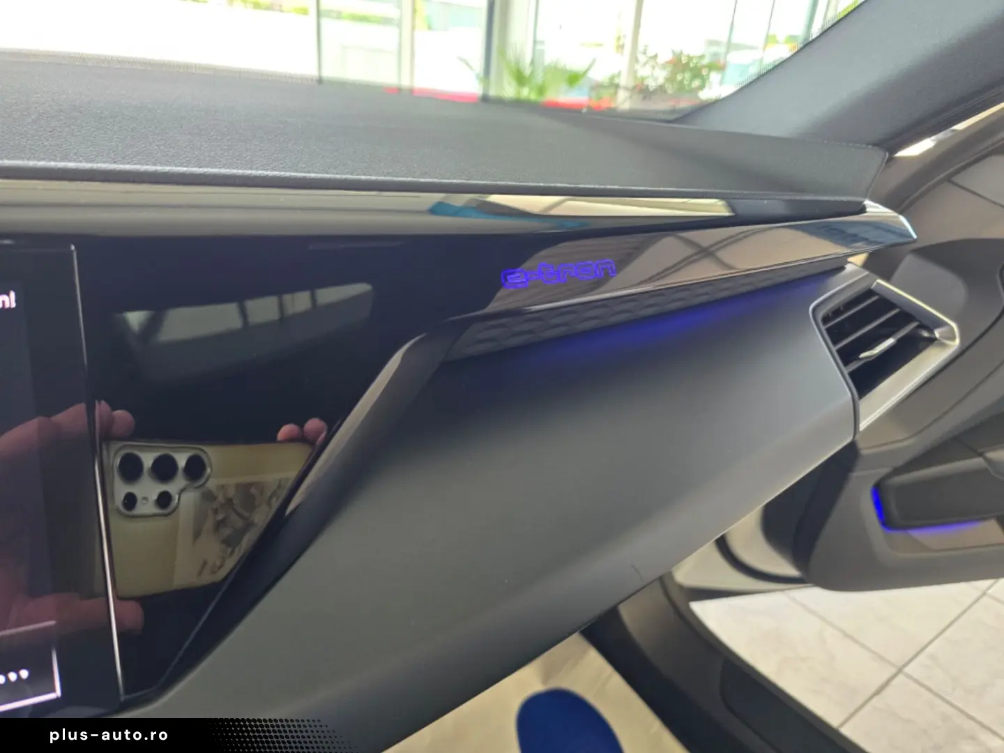 AUDI e-tron GT quattro PANO B&O SOUND AMBIENTAL 20
