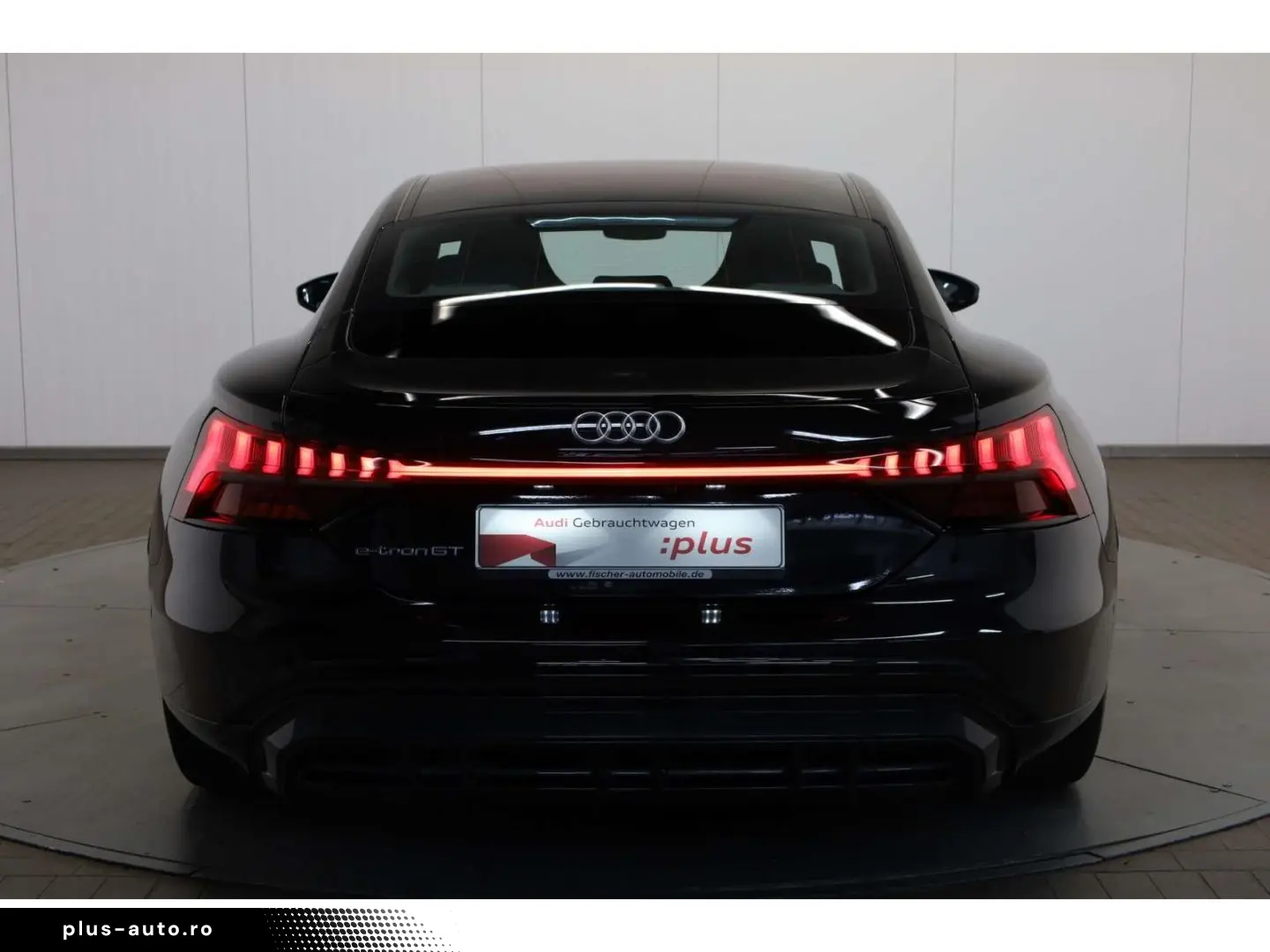 AUDI e-tron GT