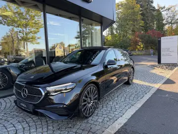 MERCEDES-BENZ E 220 d AMG  Pano  Nappa  Superscr. Burm. 21