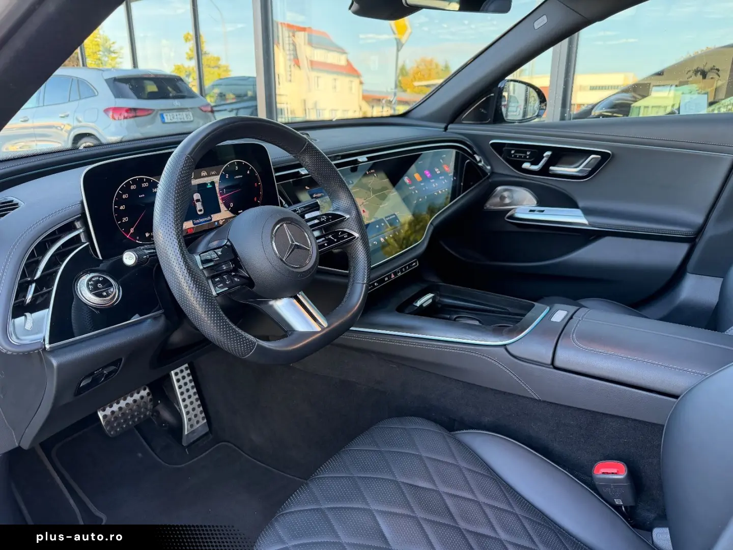 MERCEDES-BENZ E 220 d AMG  Pano  Nappa  Superscr. Burm. 21