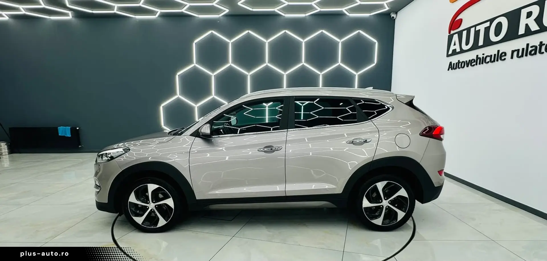 HYUNDAI TUCSON 2016 2.0D E6 4X4 Garantie 12 Luni Rate Avans