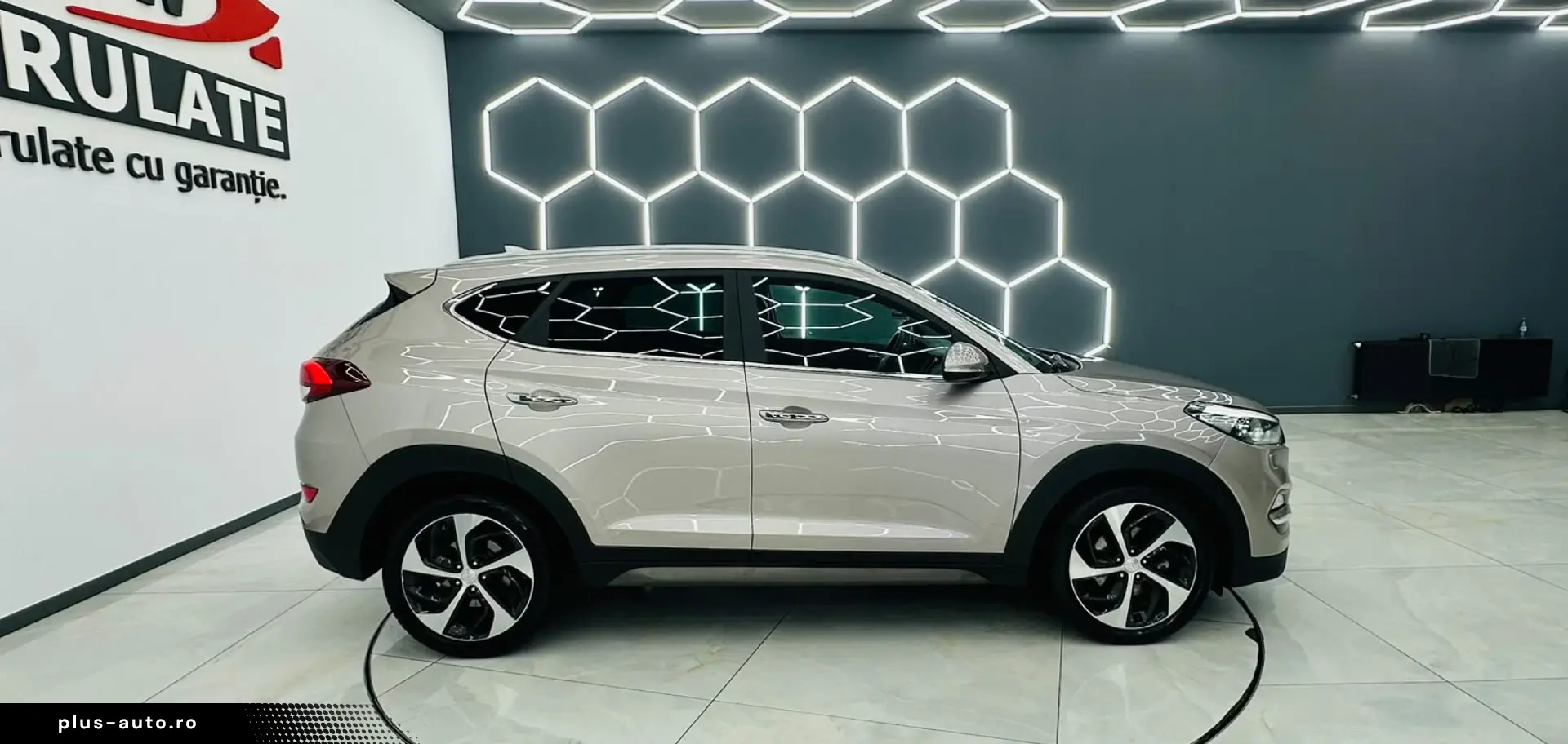 HYUNDAI TUCSON 2016 2.0D E6 4X4 Garantie 12 Luni Rate Avans