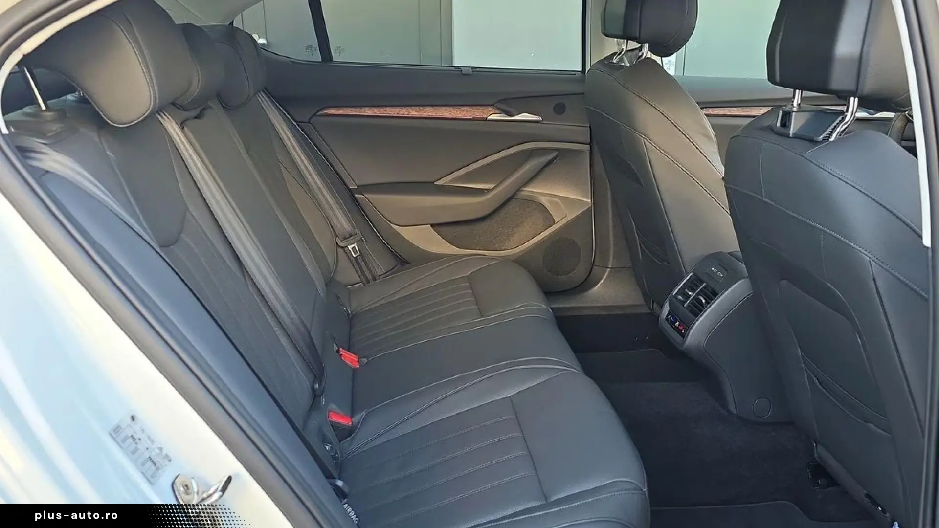 Skoda Superb TDI 4x4 L&K CANTON