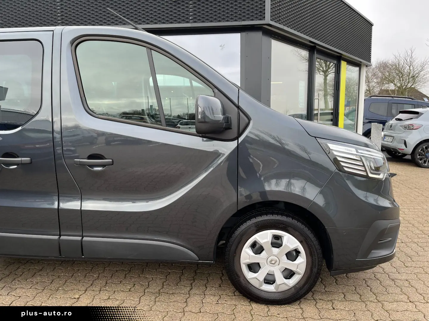 RENAULT Trafic Combi Grand Life Blue dCi 150 EDC