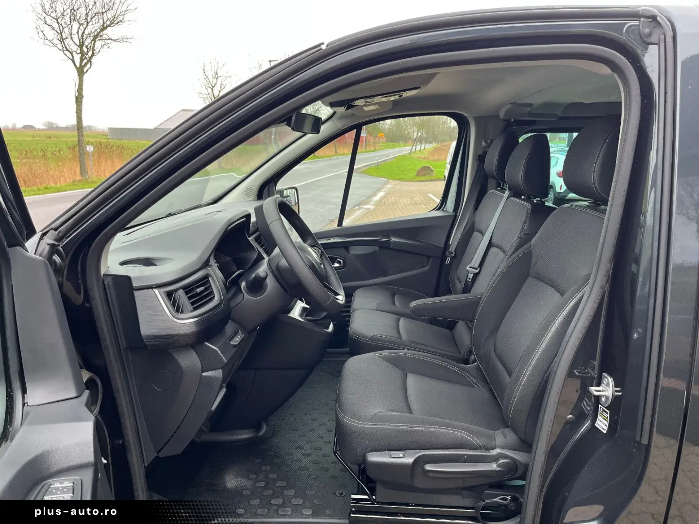 RENAULT Trafic Combi Grand Life Blue dCi 150 EDC