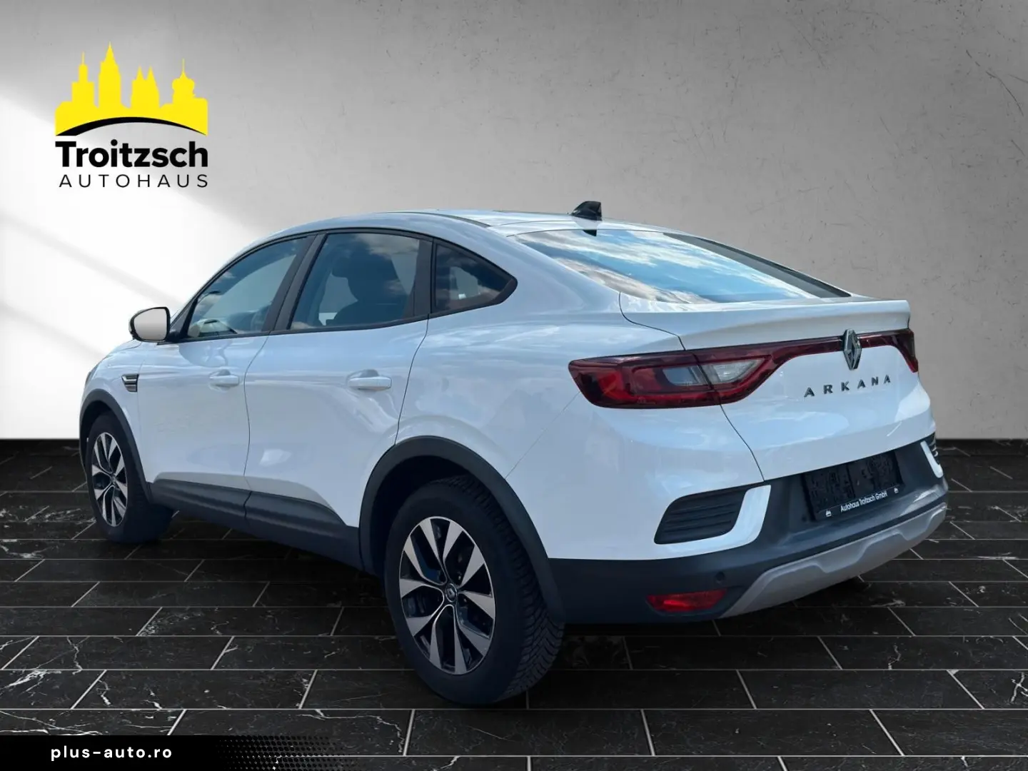 RENAULT Arkana Equilibre   1.Hand