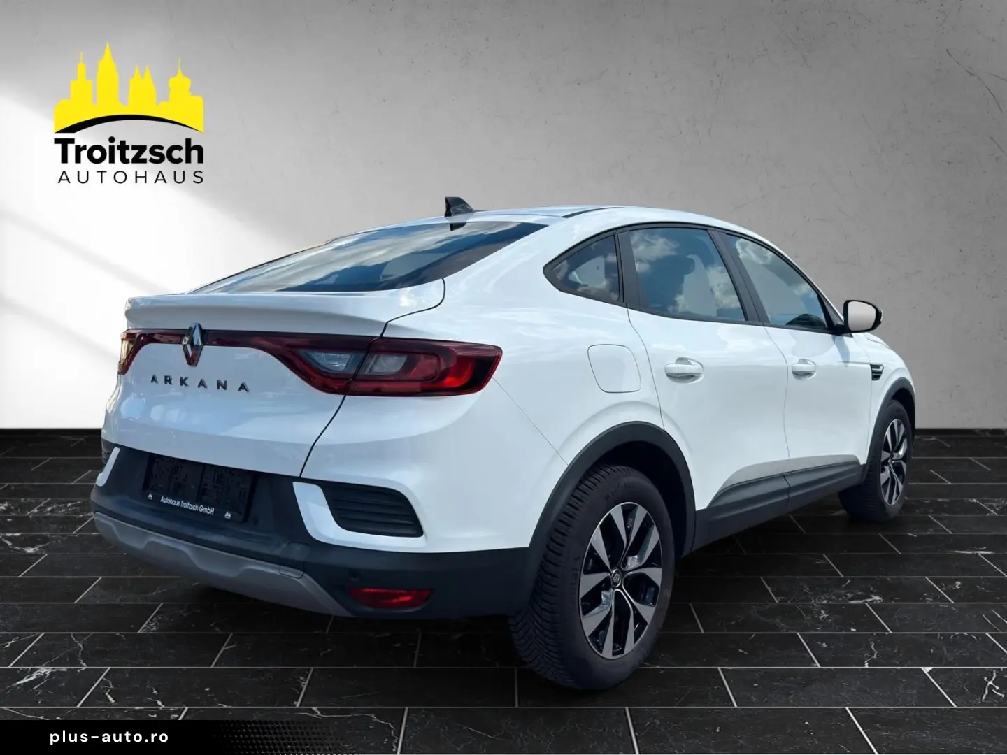RENAULT Arkana Equilibre   1.Hand
