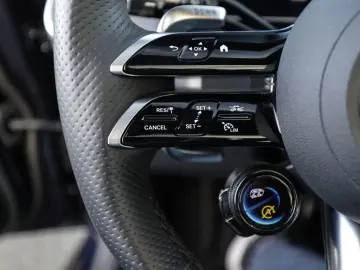 MERCEDES-BENZ GLC 43 AMG 4M Premium NIGHT AHK PANO L…