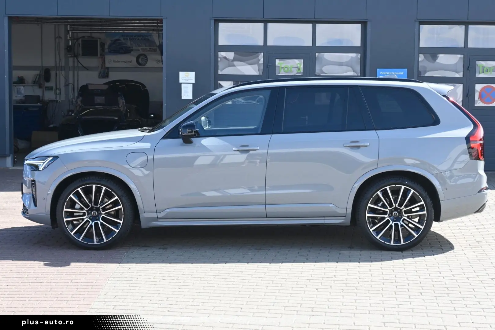 VOLVO XC90 Ultra Dark T8 AWD Recharge LUFT PANO STHZ
