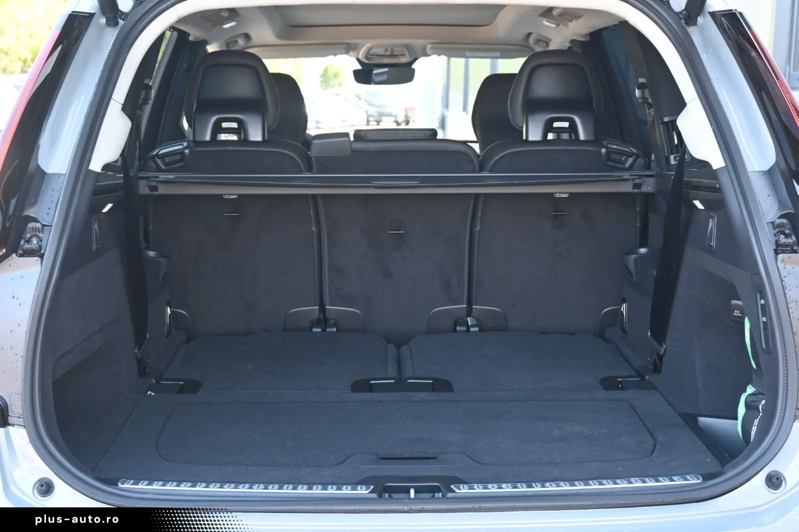 VOLVO XC90 Ultra Dark T8 AWD Recharge LUFT PANO STHZ