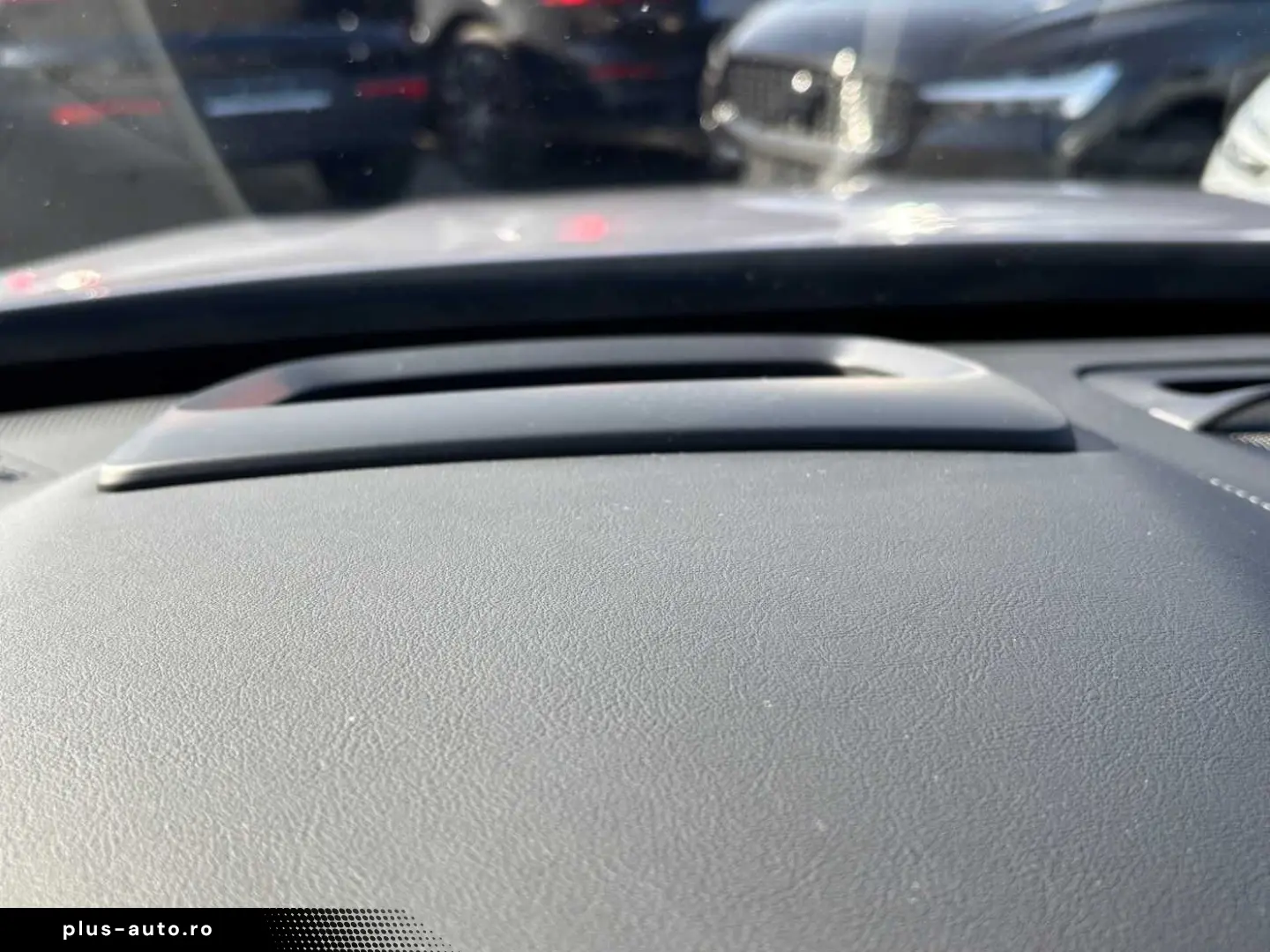 VOLVO T8 Twin Engine AWD Ultra Dark