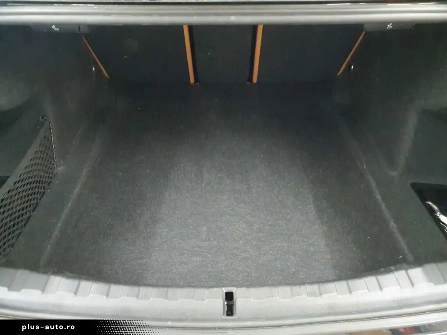 BMW 320d Aut. Navi Leder SHZ LED