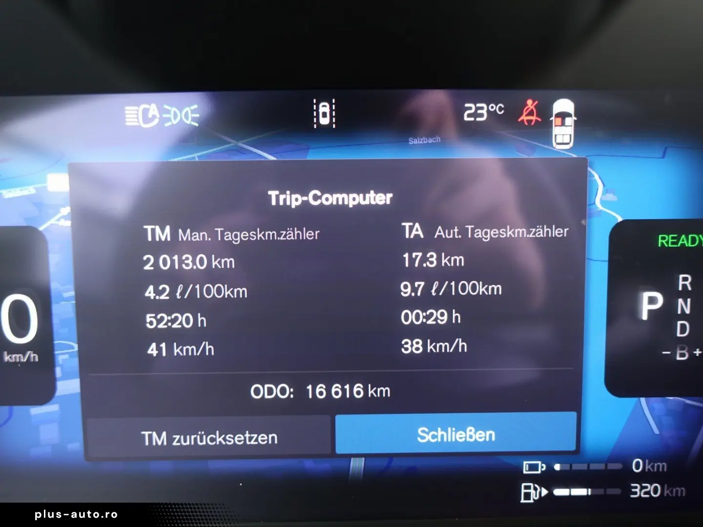 VOLVO XC90 Black Edition Ultra T8 AWD Plug-in FourC