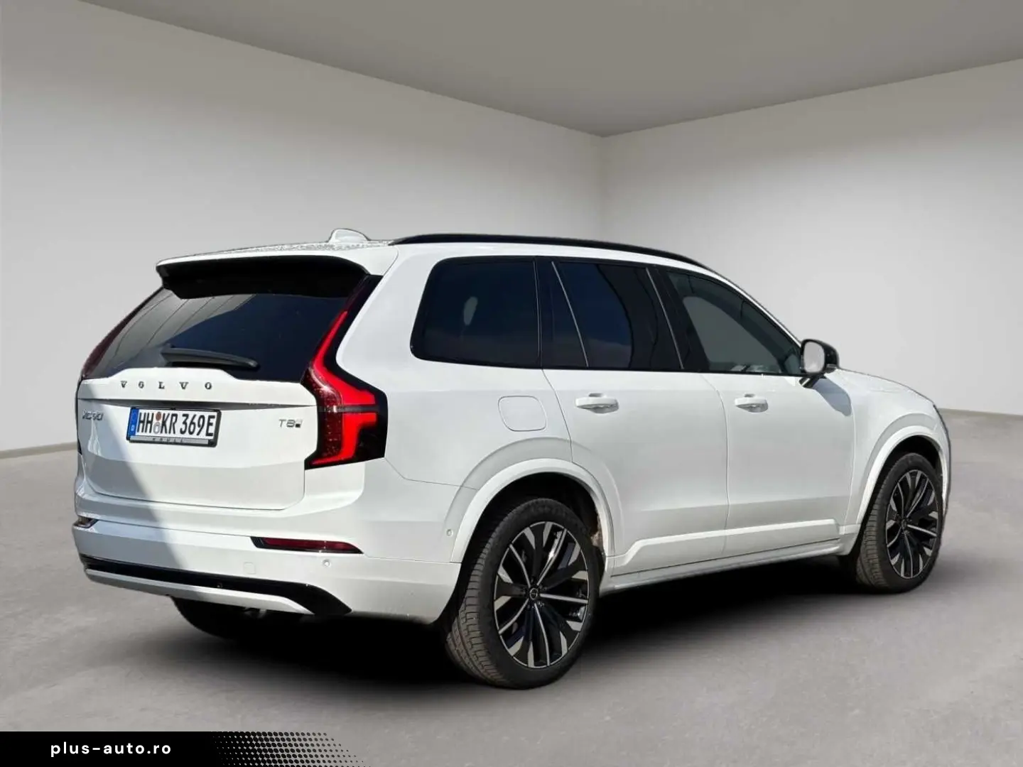 VOLVO T8 Twin Engine Ultra Dark  AHK  Pano uvm.