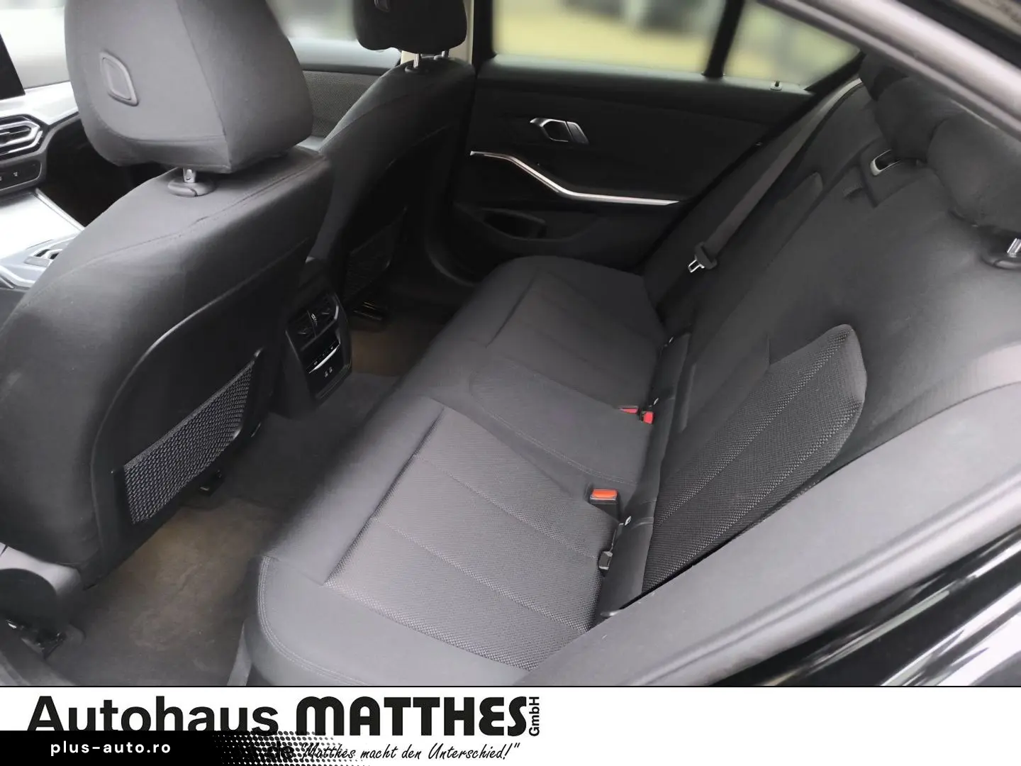 BMW 320 d xDrive LED PDC HUD Keyless-Go