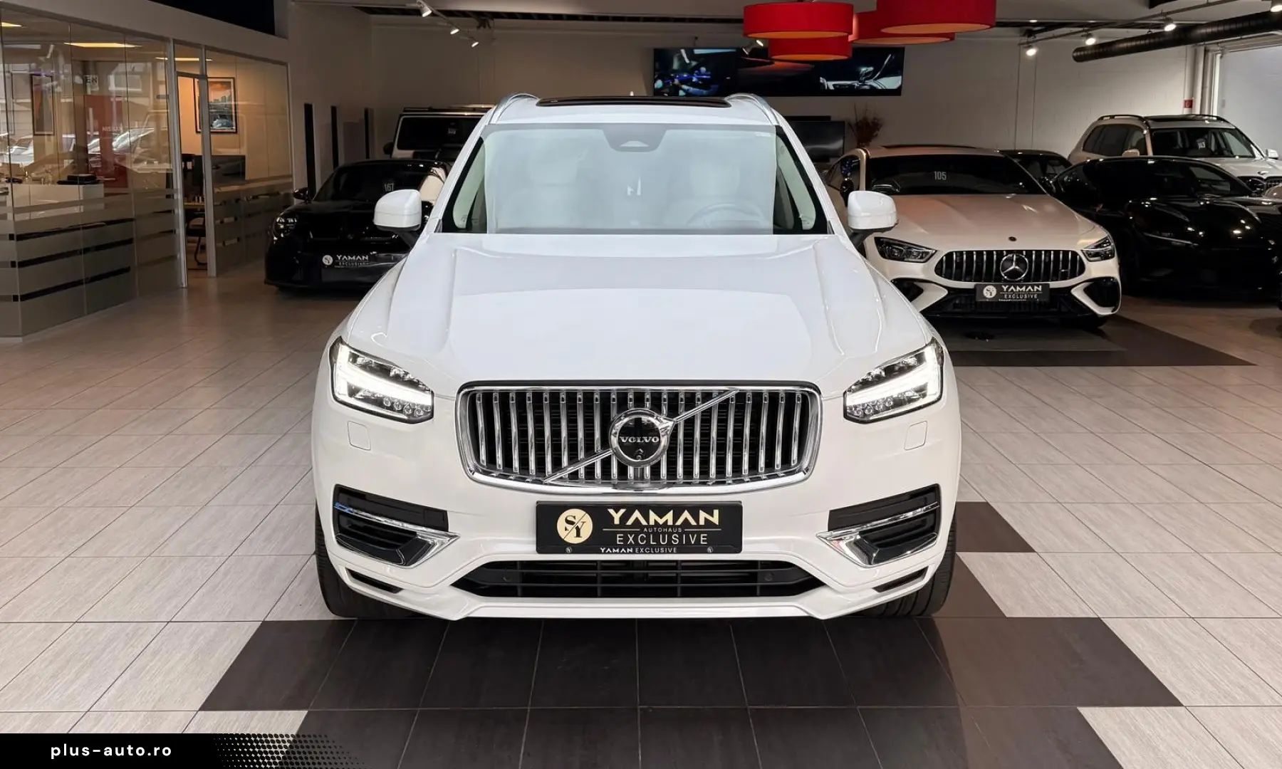VOLVO XC90 Ultimate Bright  Pano HuD B&W Massage FourC