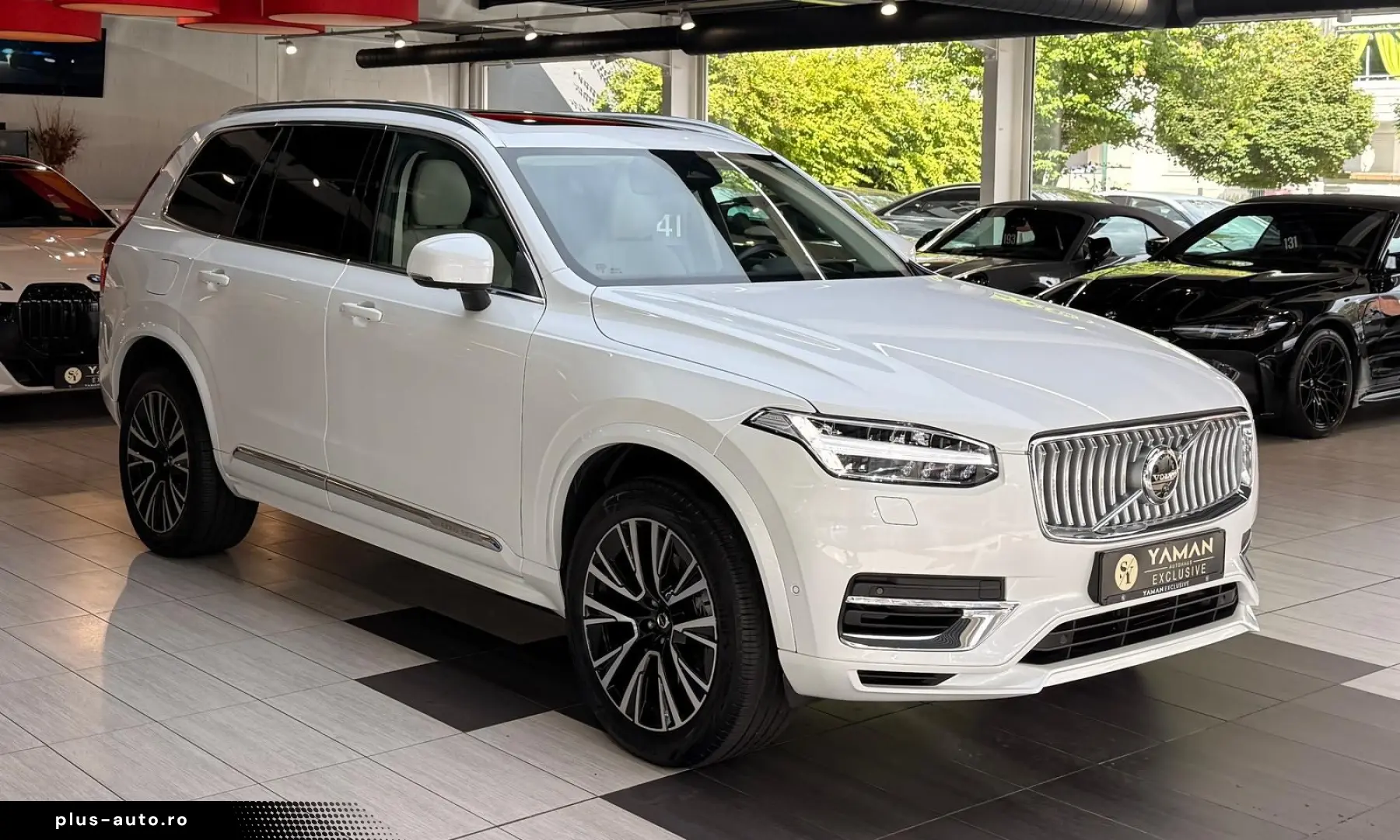 VOLVO XC90 Ultimate Bright  Pano HuD B&W Massage FourC