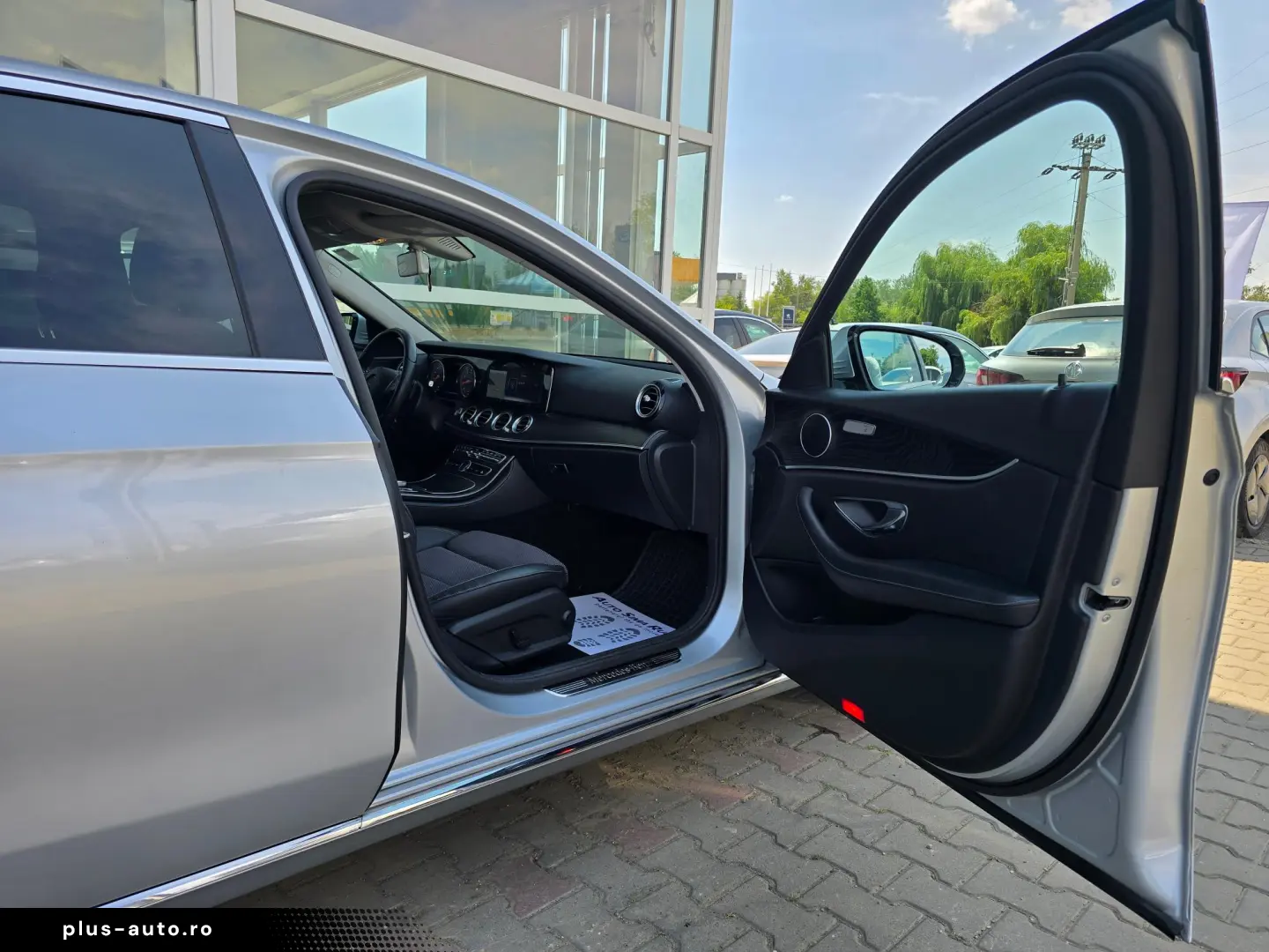 Mercedes-Benz E 200 4 MATIC