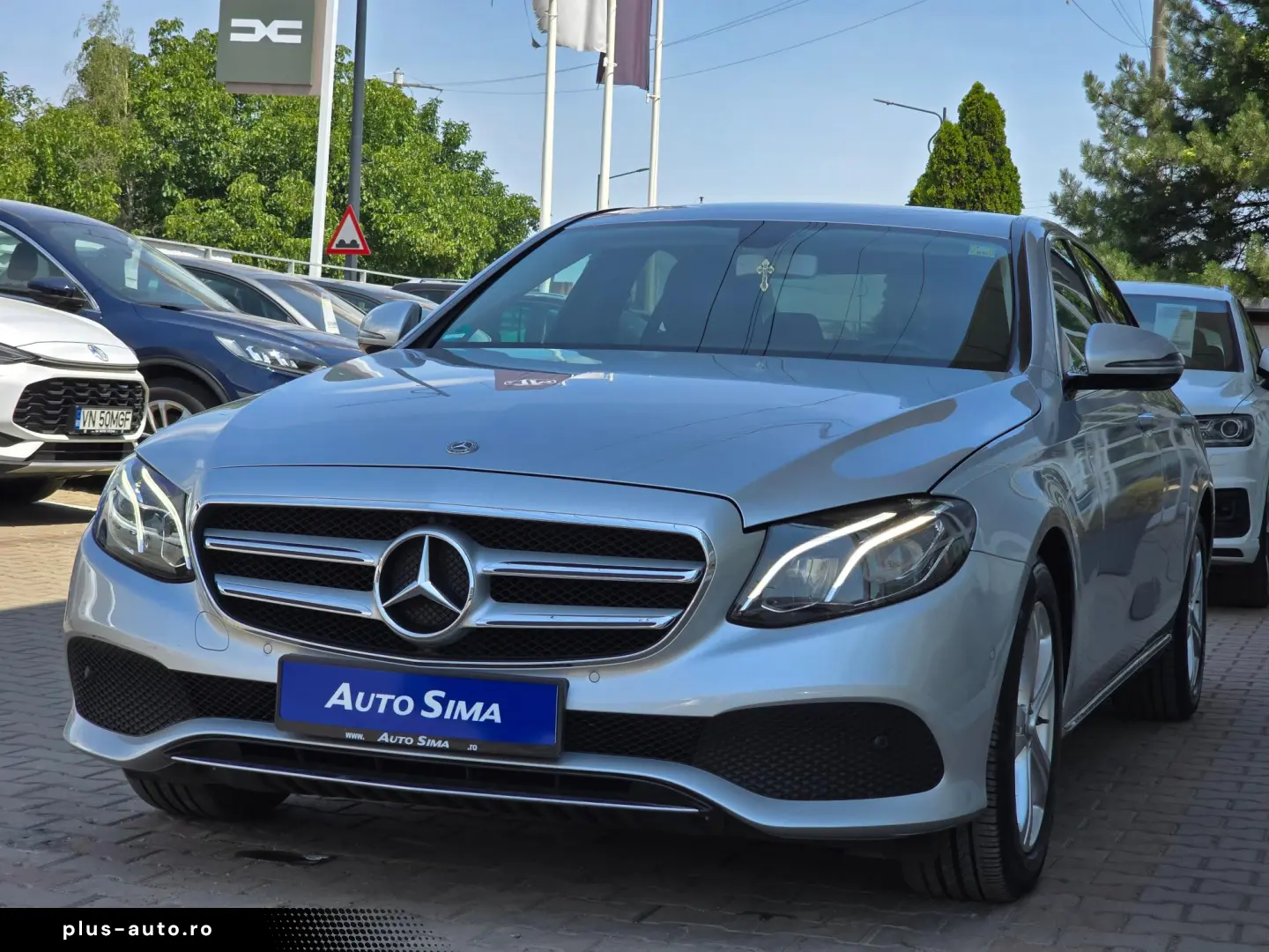 Mercedes-Benz E 200 4 MATIC