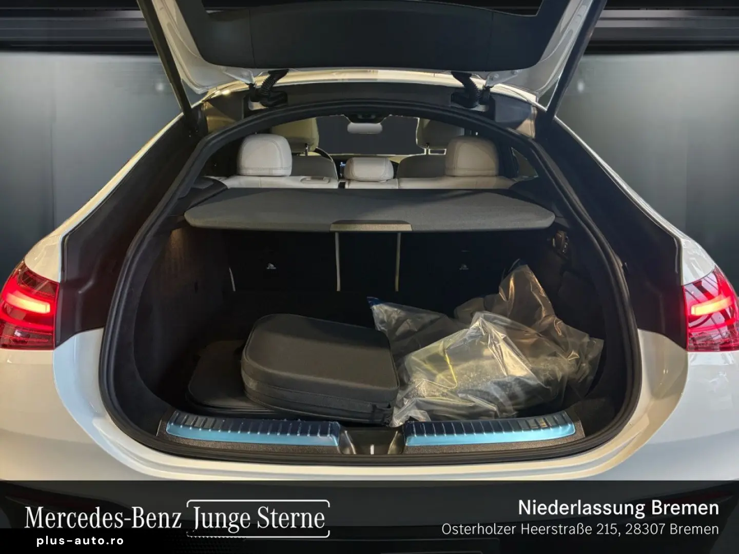 MERCEDES-BENZ GLE 400 e 4M Cp. AMG Prem.  PANO AHK NIGHT HUD