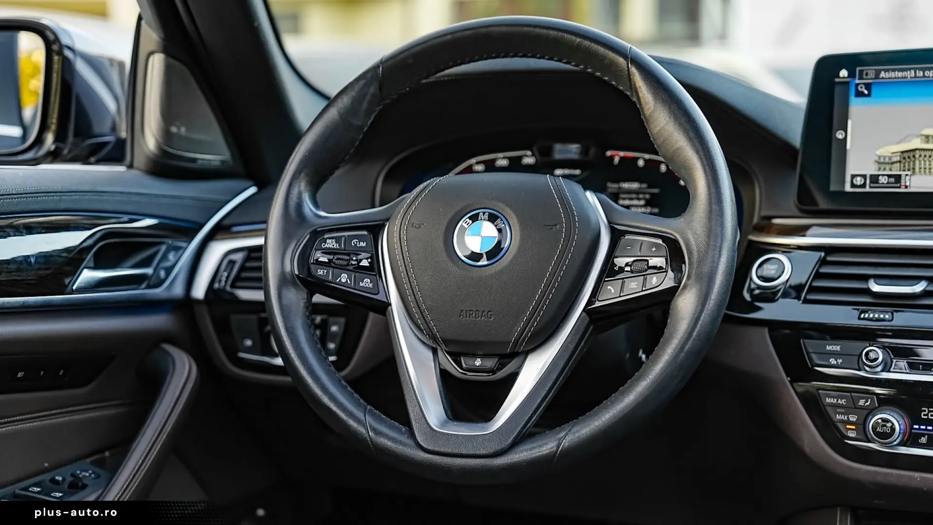 BMW Seria 5 530e Aut. Luxury Line