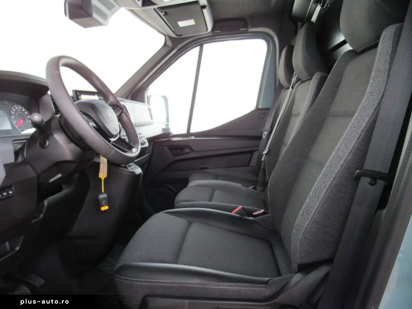 RENAULT MASTER 2.0 Blue dCi 130CP Tractiune L2H2