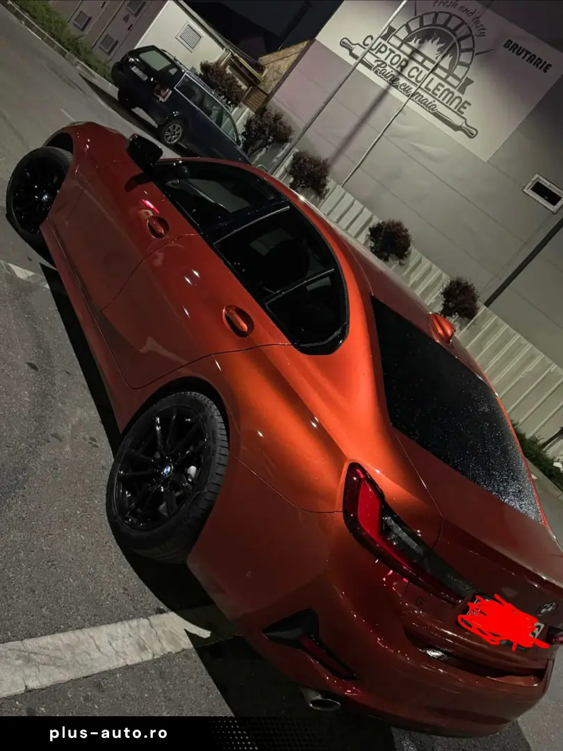BMW 330e
