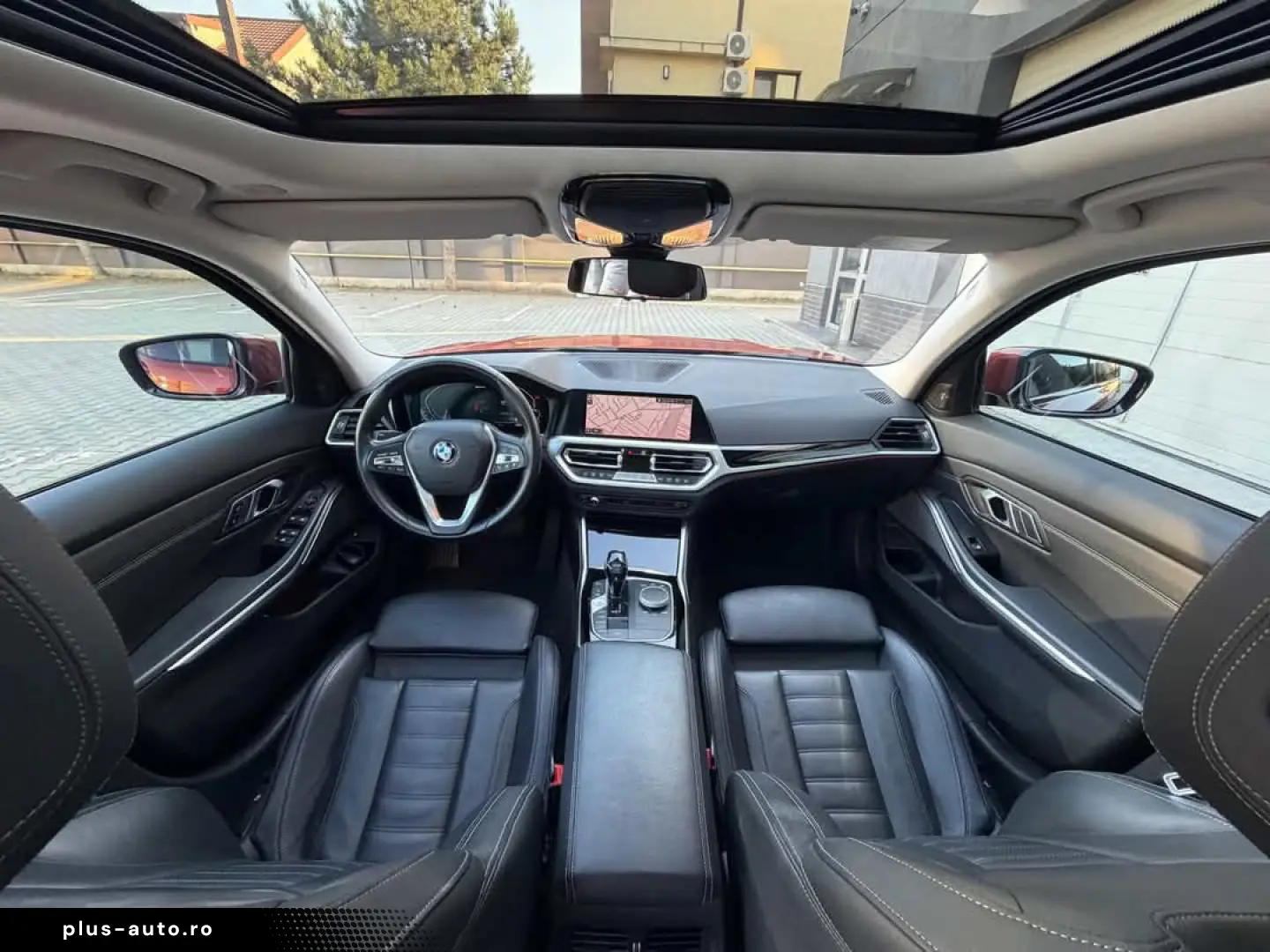 BMW 330e