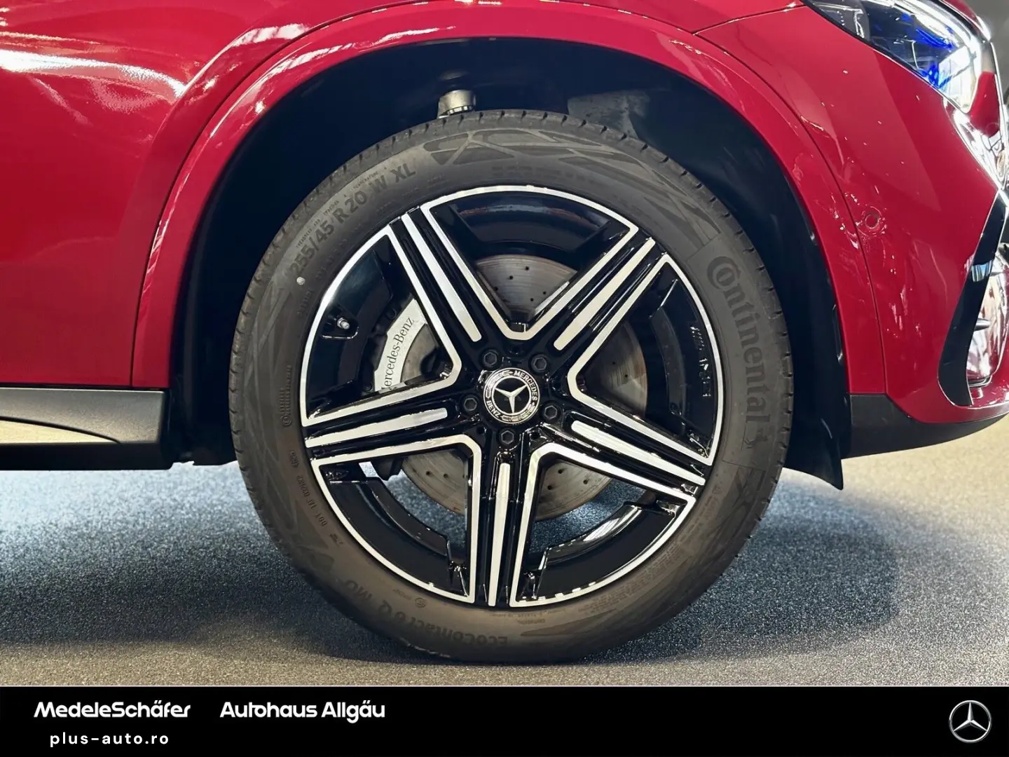 MERCEDES-BENZ GLC 400 e 4M AMG Night Premium 20  Pano 3D 360
