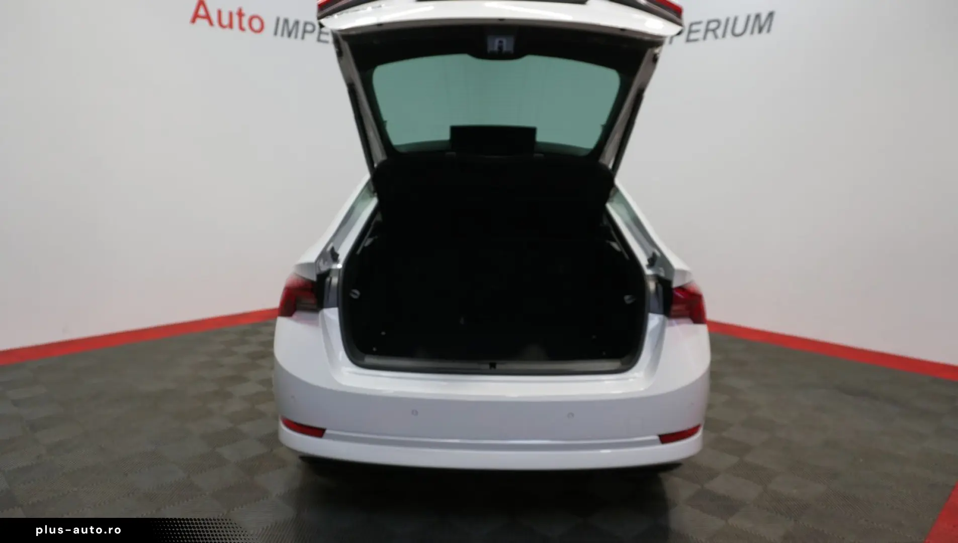 SKODA Octavia Limousine