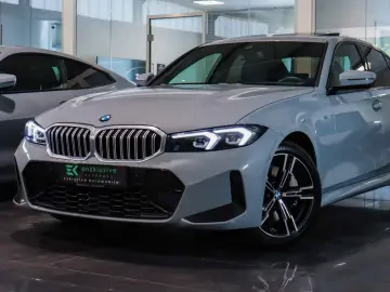 BMW 330i Lim. xD M Sport PANO H&K WIDESCREEN
