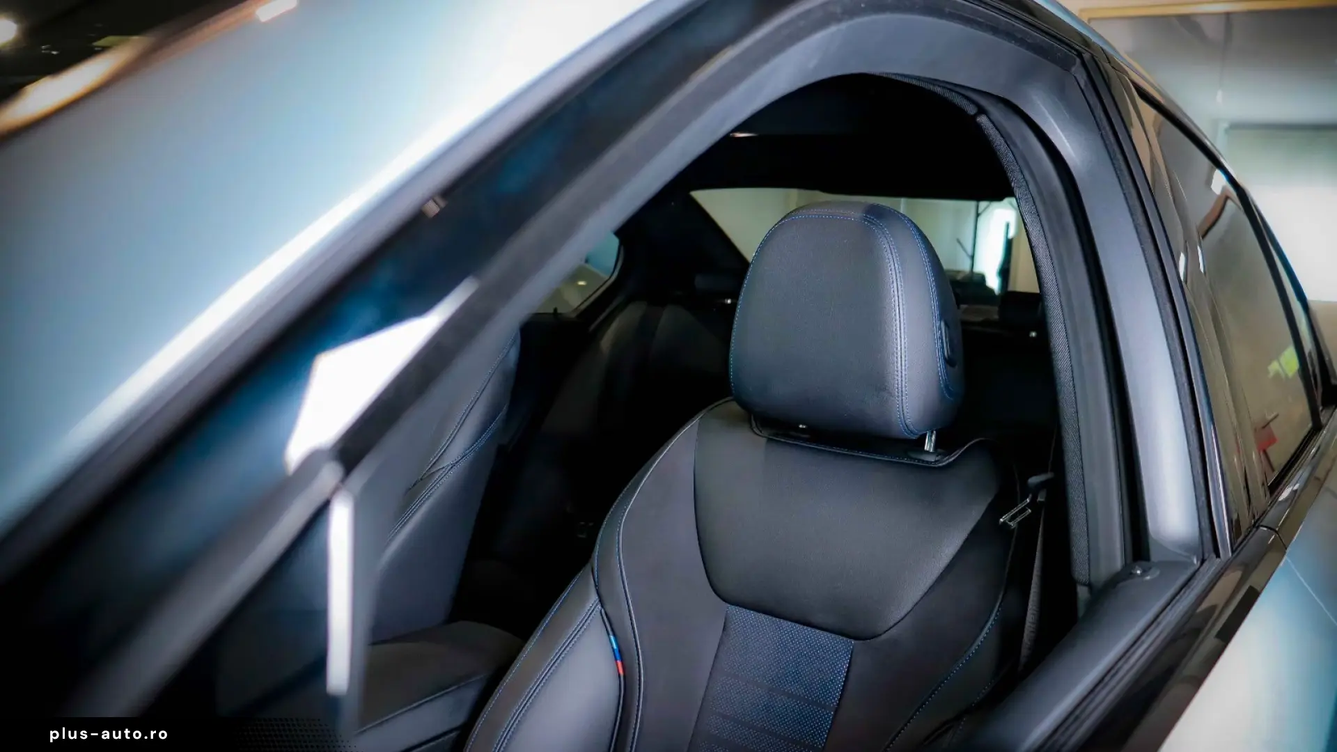 BMW 330i Lim. xD M Sport PANO H&K WIDESCREEN