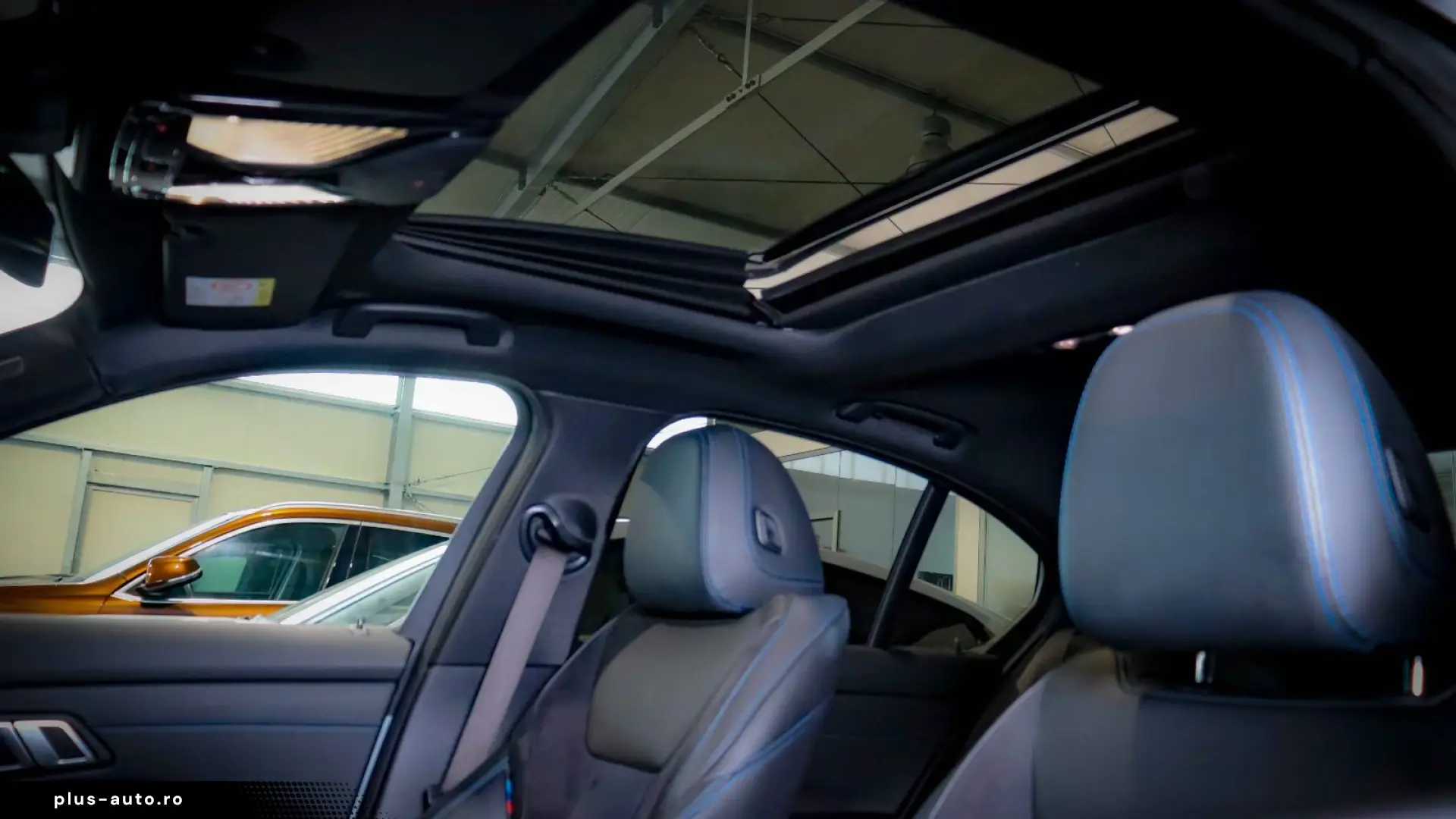 BMW 330i Lim. xD M Sport PANO H&K WIDESCREEN