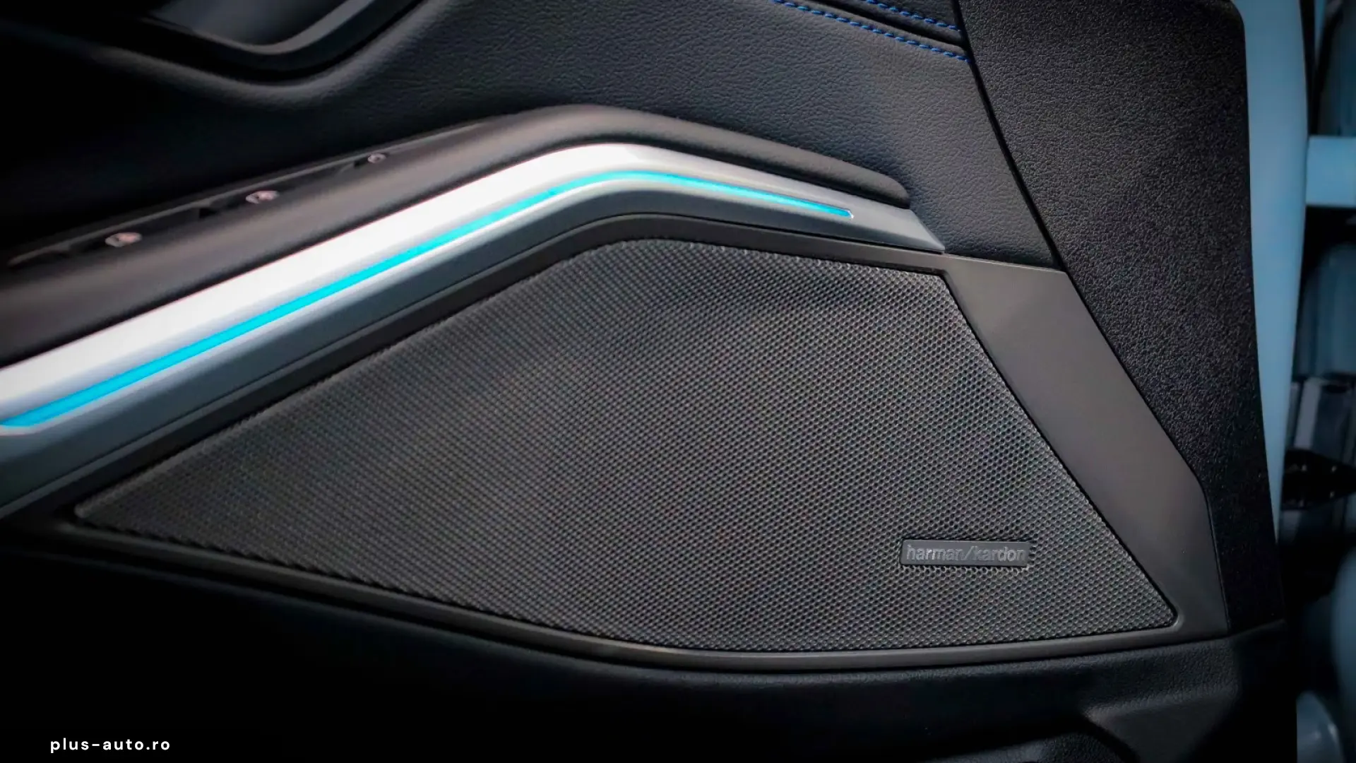 BMW 330i Lim. xD M Sport PANO H&K WIDESCREEN