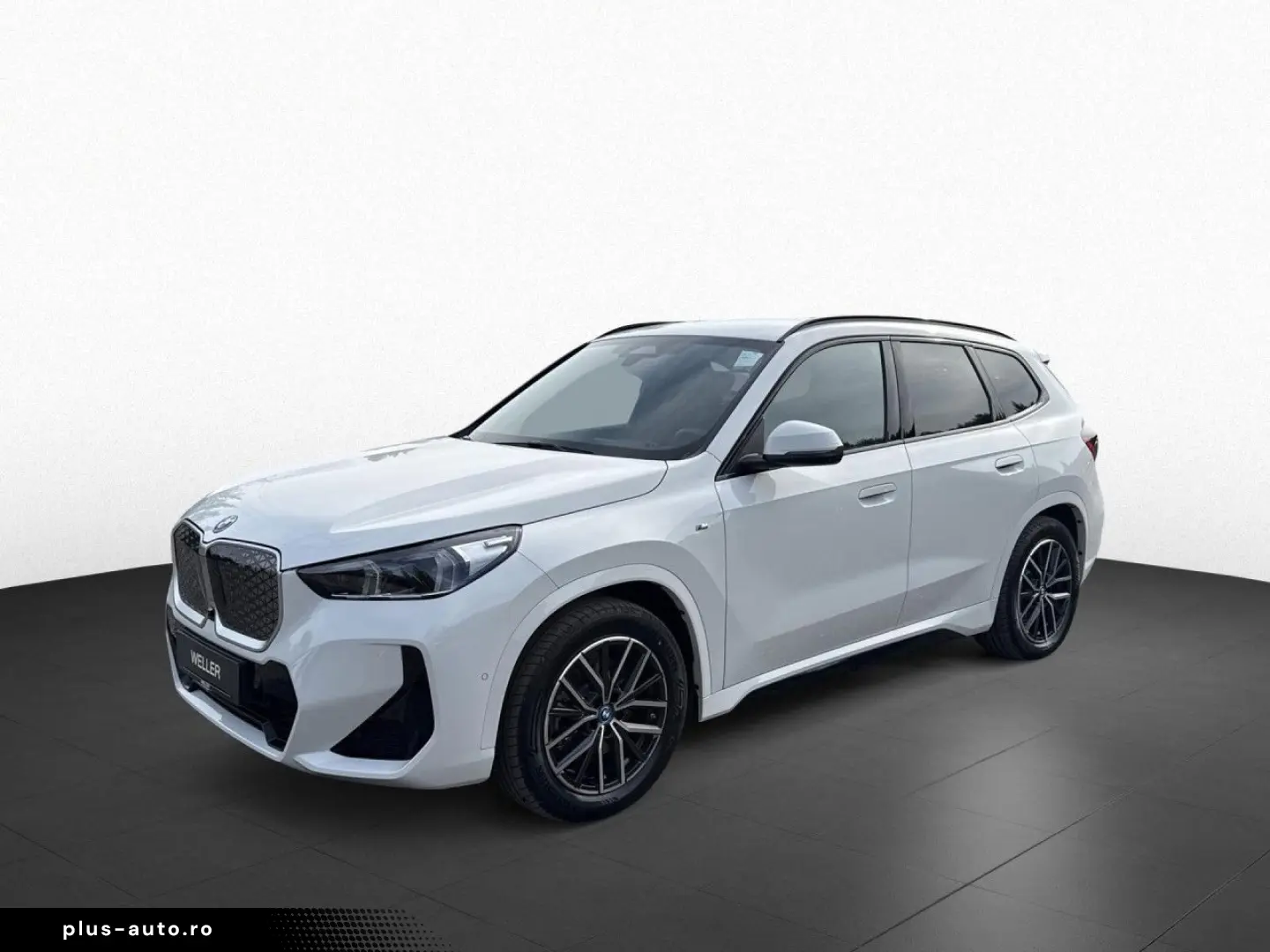 BMW iX1 xDrive30 M Sport LED St&Go HUD 360  H K