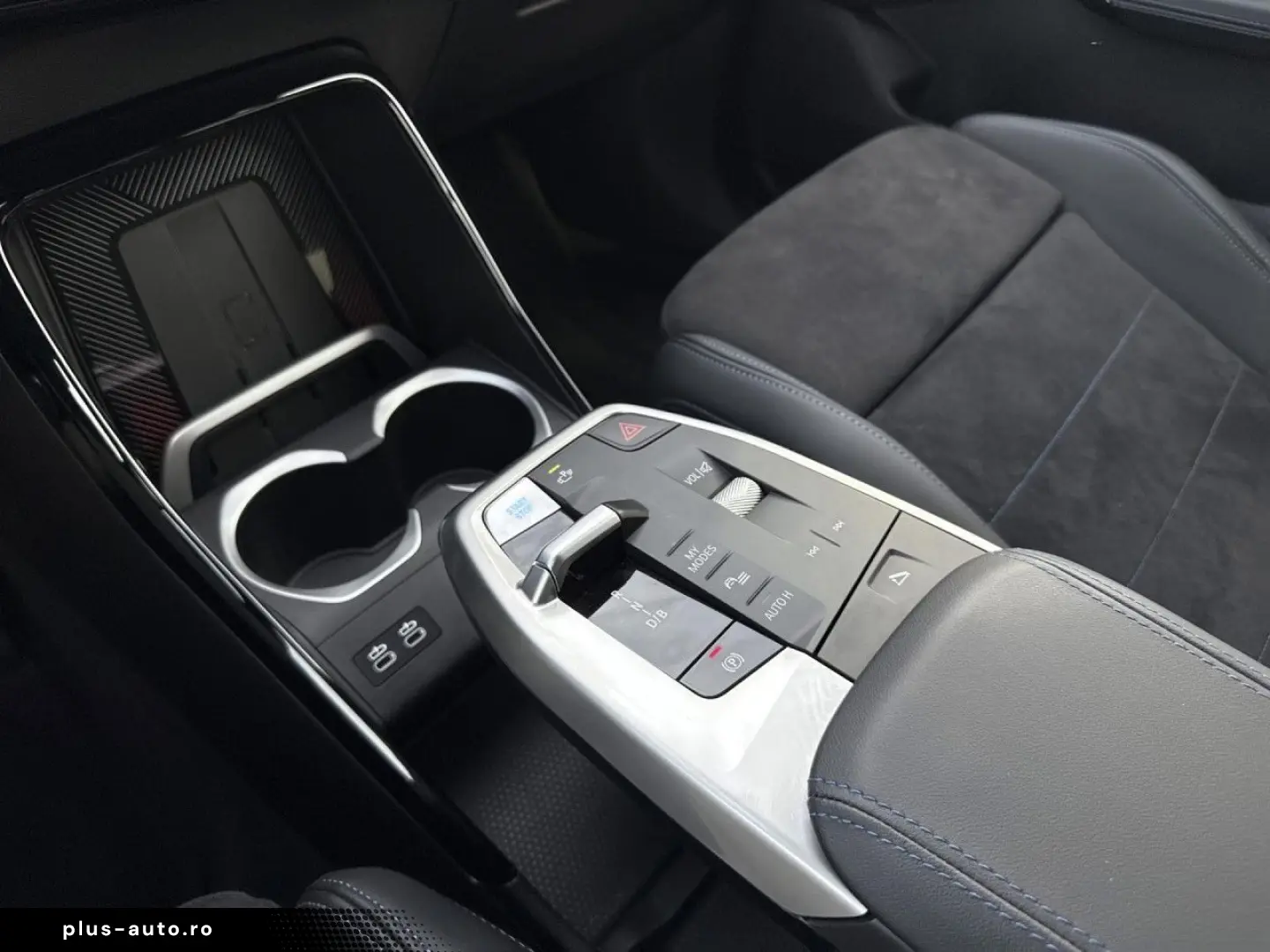 BMW iX1 xDrive30 M Sport LED St&Go HUD 360  H K