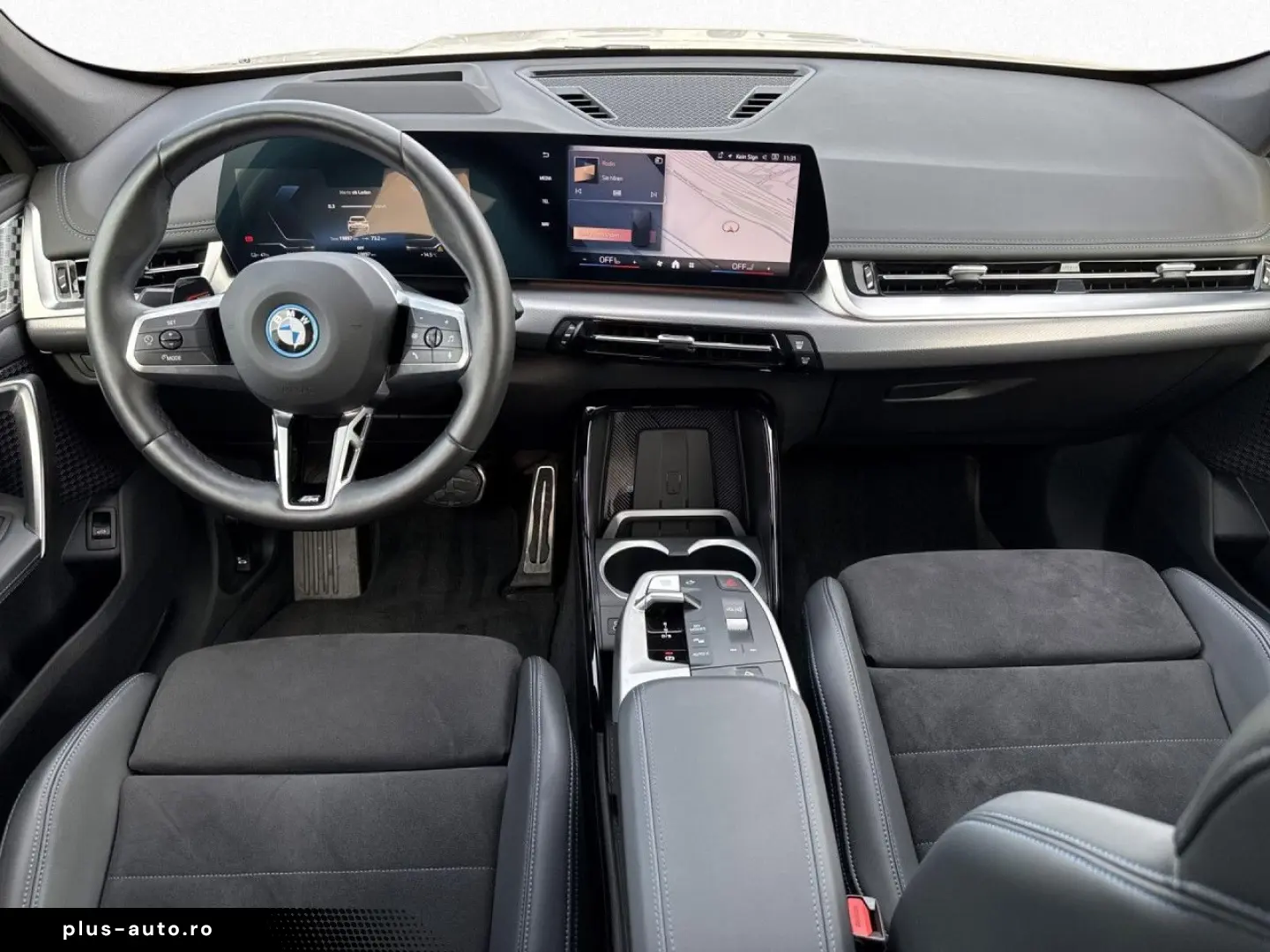 BMW iX1 xDrive30 M Sport LED St&Go HUD 360  H K