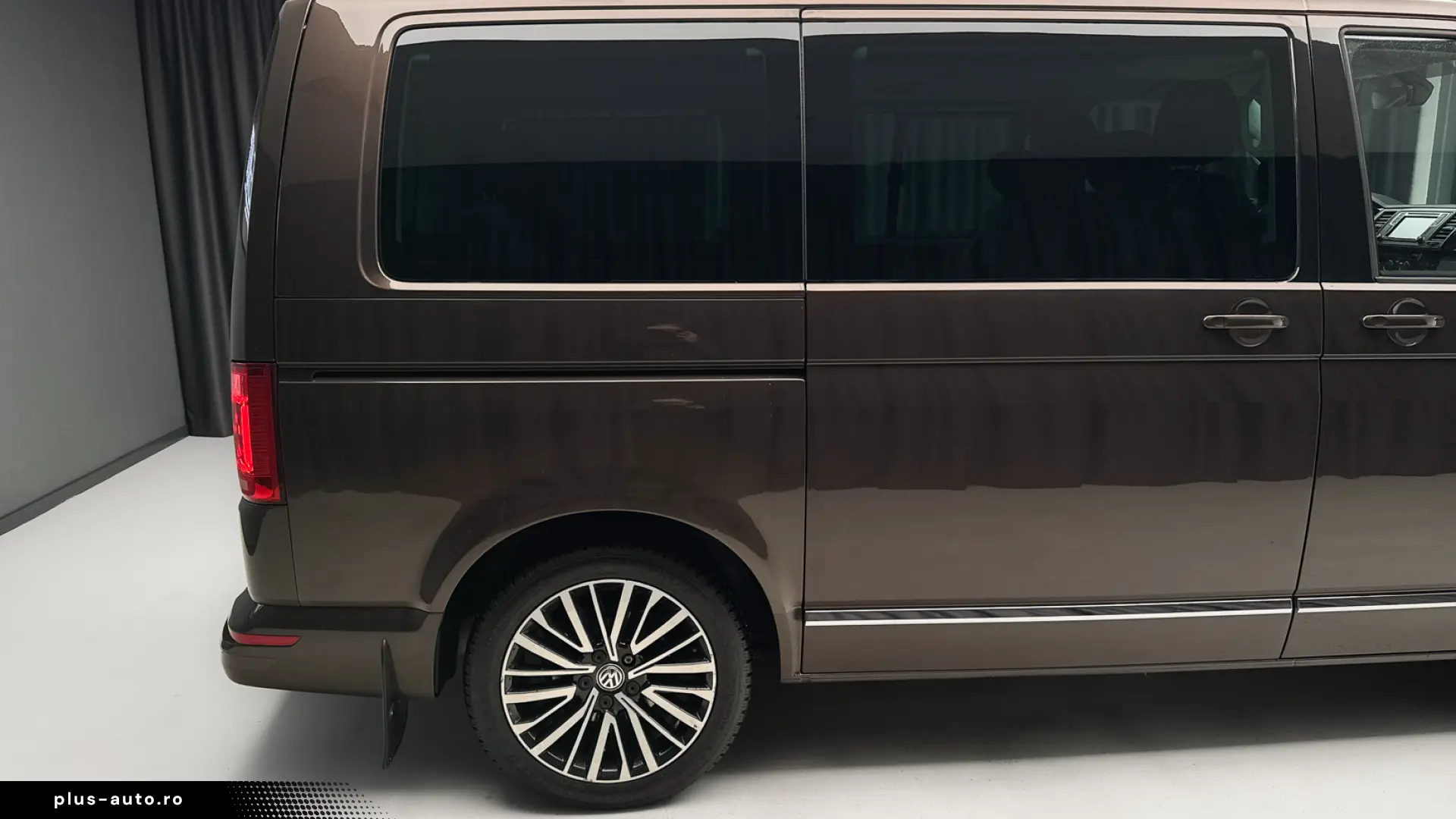 VOLKSWAGEN T6 MULTIVAN HIGHLINE 4MOTION 2.0 TDI 199 CP DSG