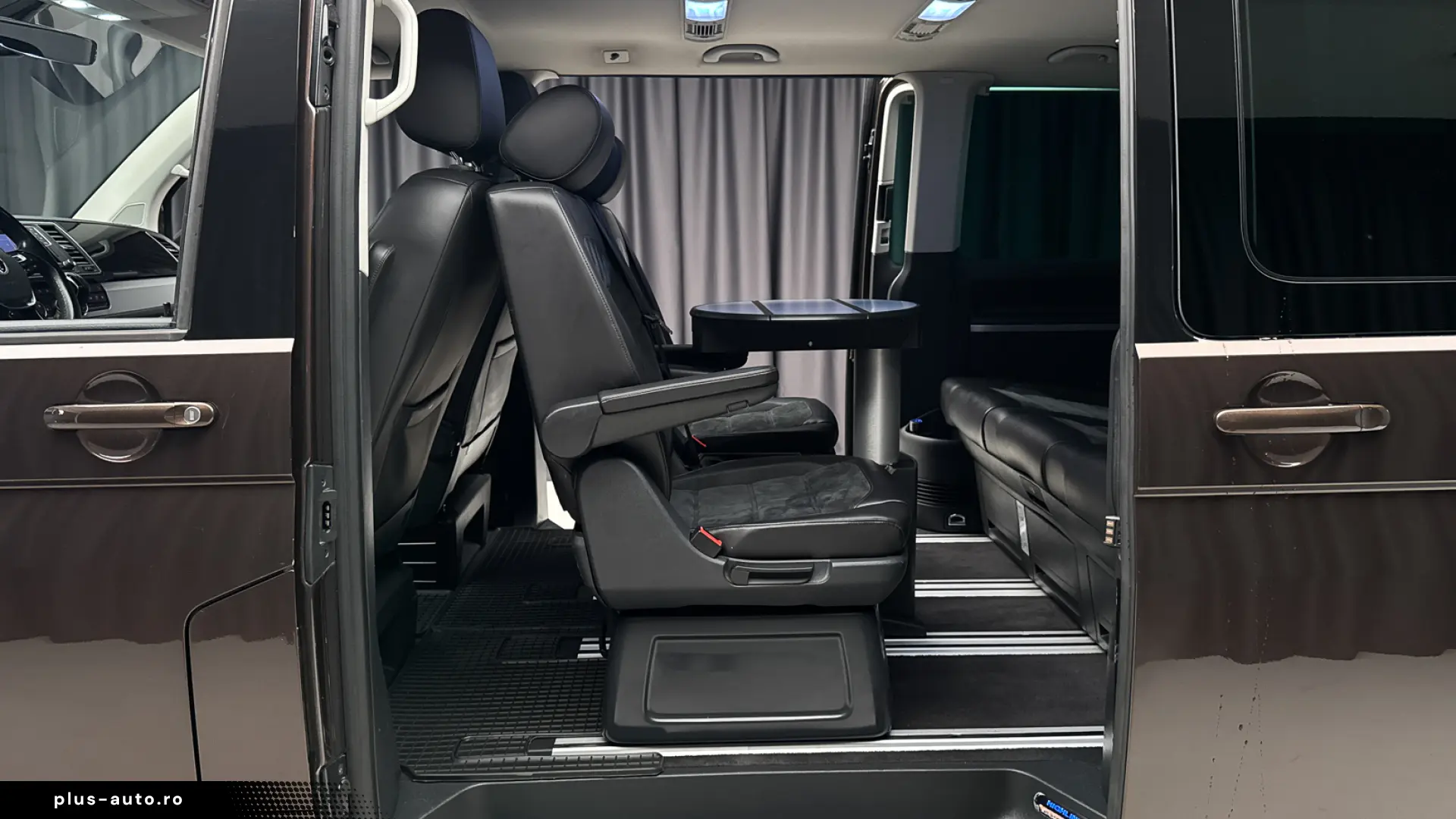 VOLKSWAGEN T6 MULTIVAN HIGHLINE 4MOTION 2.0 TDI 199 CP DSG