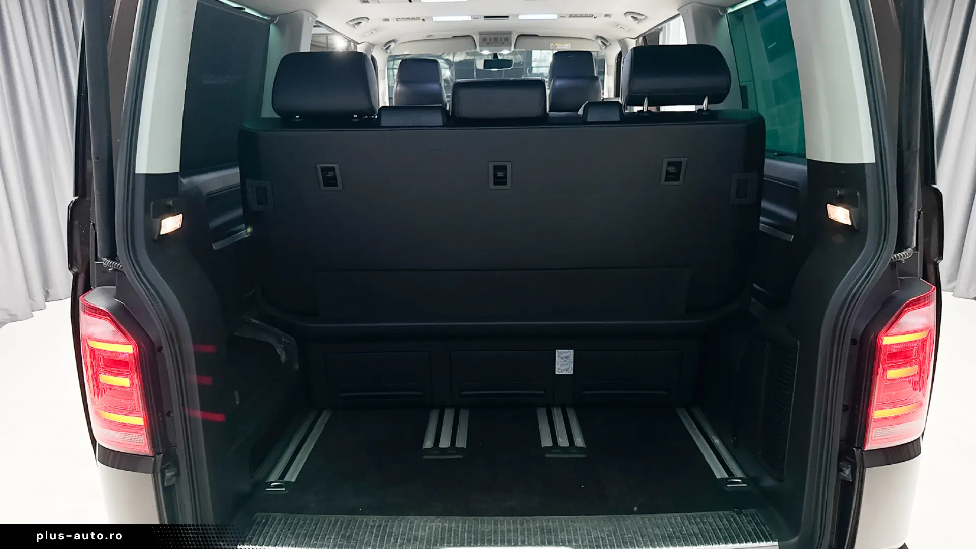 VOLKSWAGEN T6 MULTIVAN HIGHLINE 4MOTION 2.0 TDI 199 CP DSG