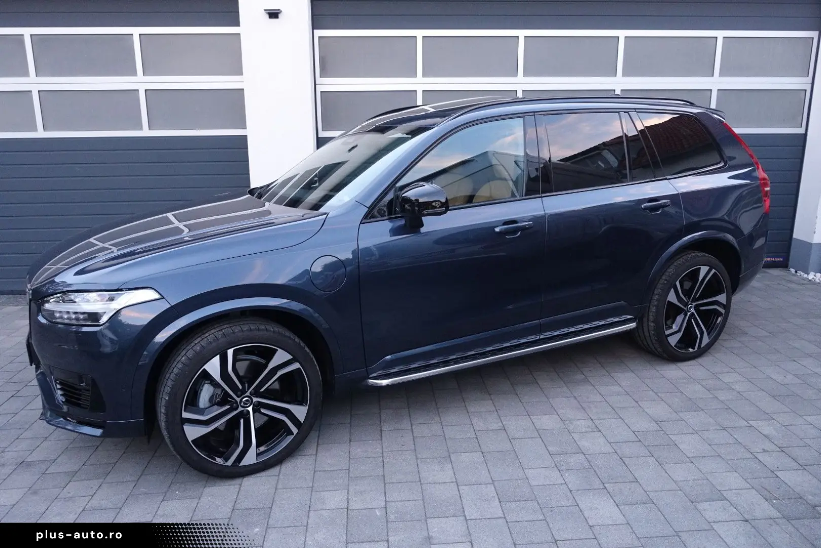 VOLVO XC90 Ultra Dark T8 AWD 7 locuri 360 22  HUD