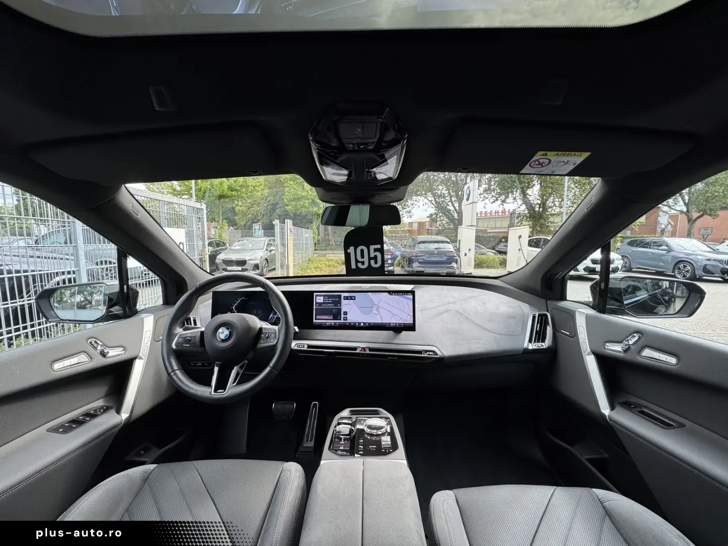 BMW iX xDrive60 M Sport 2-Achs Luft PanoSky AHK H&K