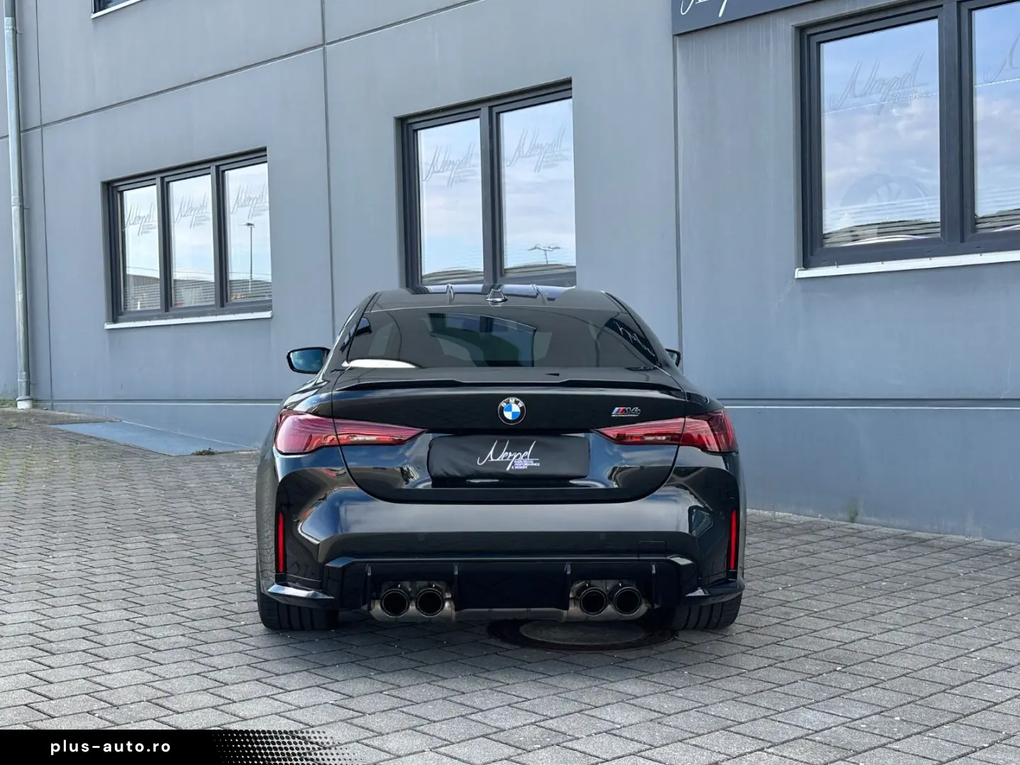 BMW M4 Competition M xDrive Carbon Schalensitze