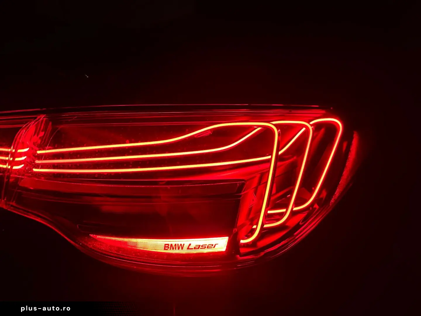 BMW M4 Competition M xDrive Carbon Schalensitze