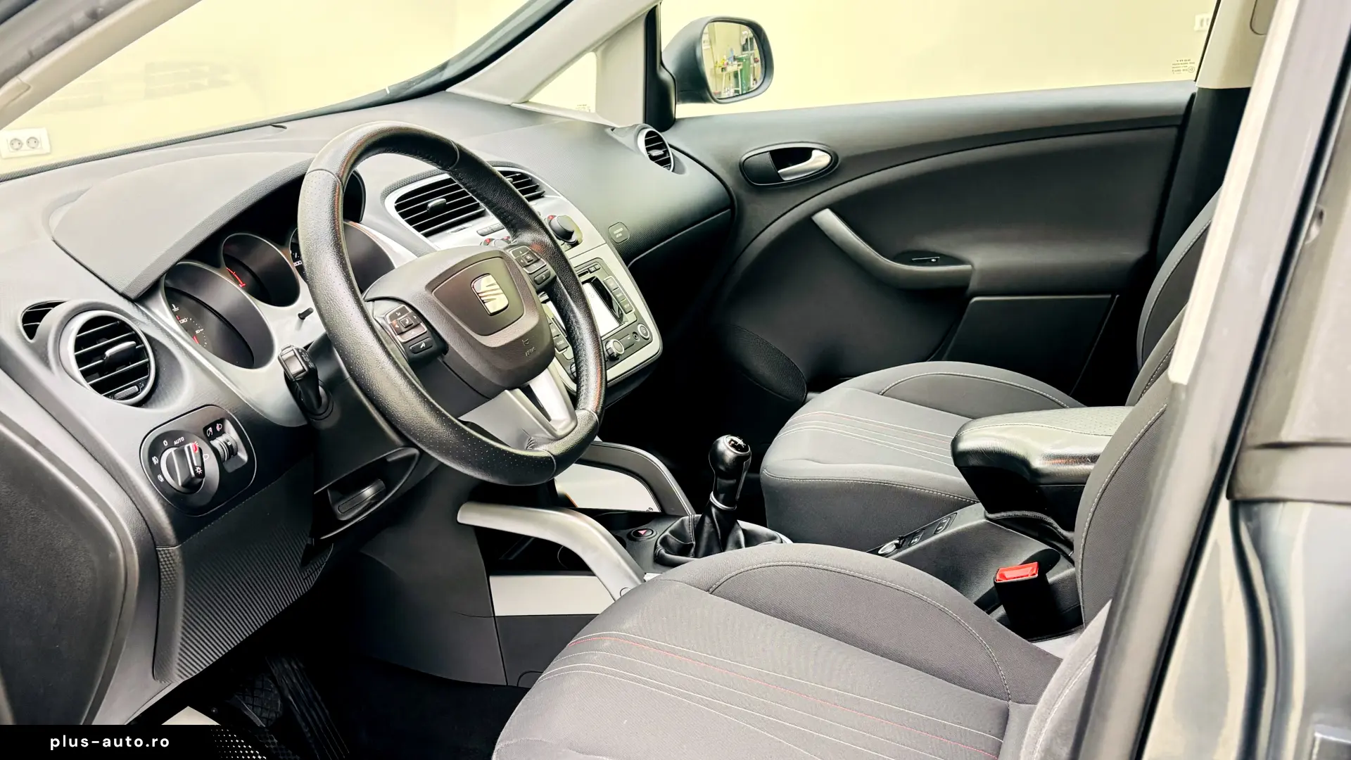 SEAT  ALTEA XL  1.6 TDI  105CP  An 2013  Euro 5  Manuală