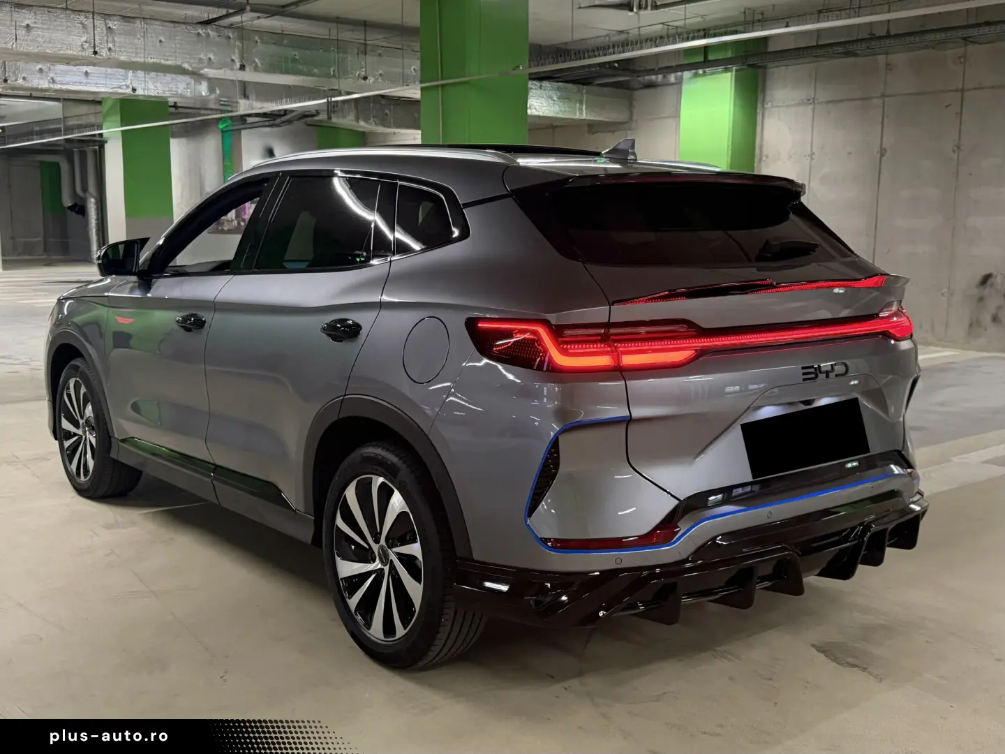 BYD SEAL U