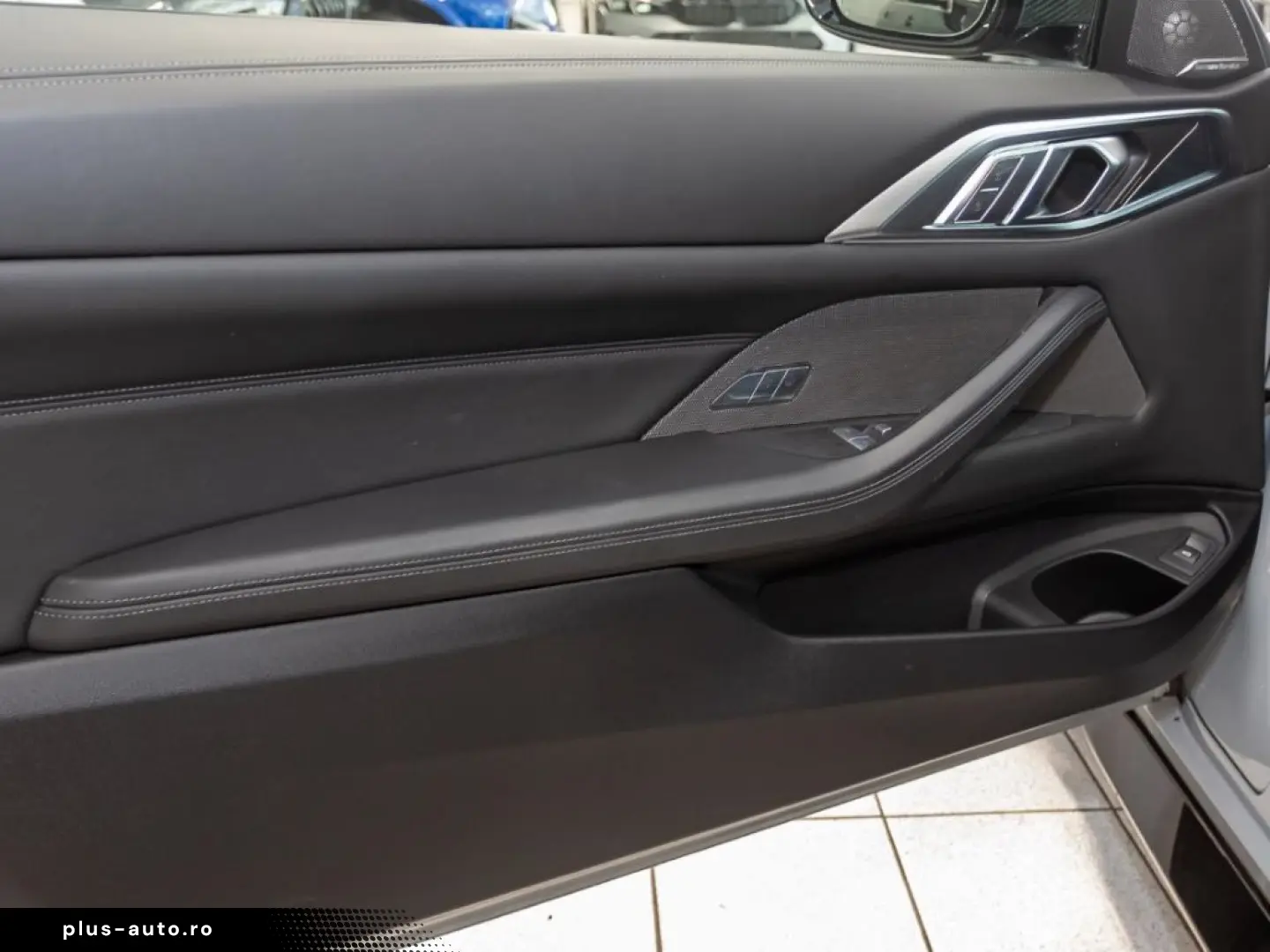 BMW M4 Coupe Navi 360Kamera Leder e-Sitze DAB PDCv h