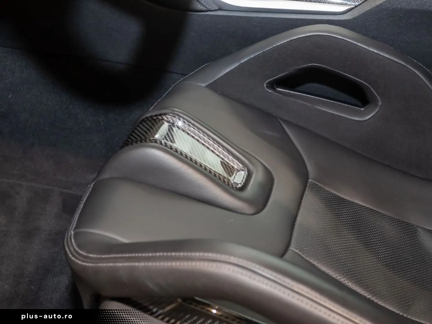 BMW M4 Coupe Navi 360Kamera Leder e-Sitze DAB PDCv h