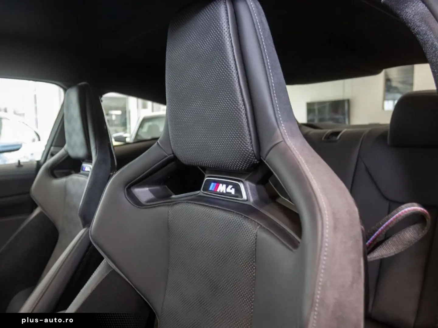 BMW M4 Coupe Navi 360Kamera Leder e-Sitze DAB PDCv h